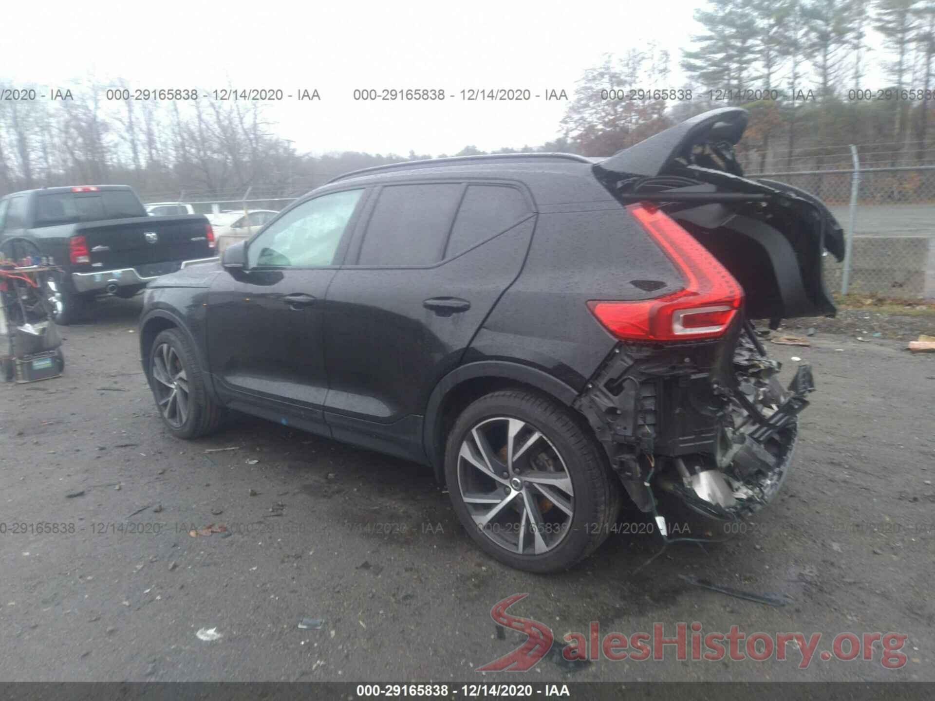 YV4162UM2K2129423 2019 VOLVO XC40