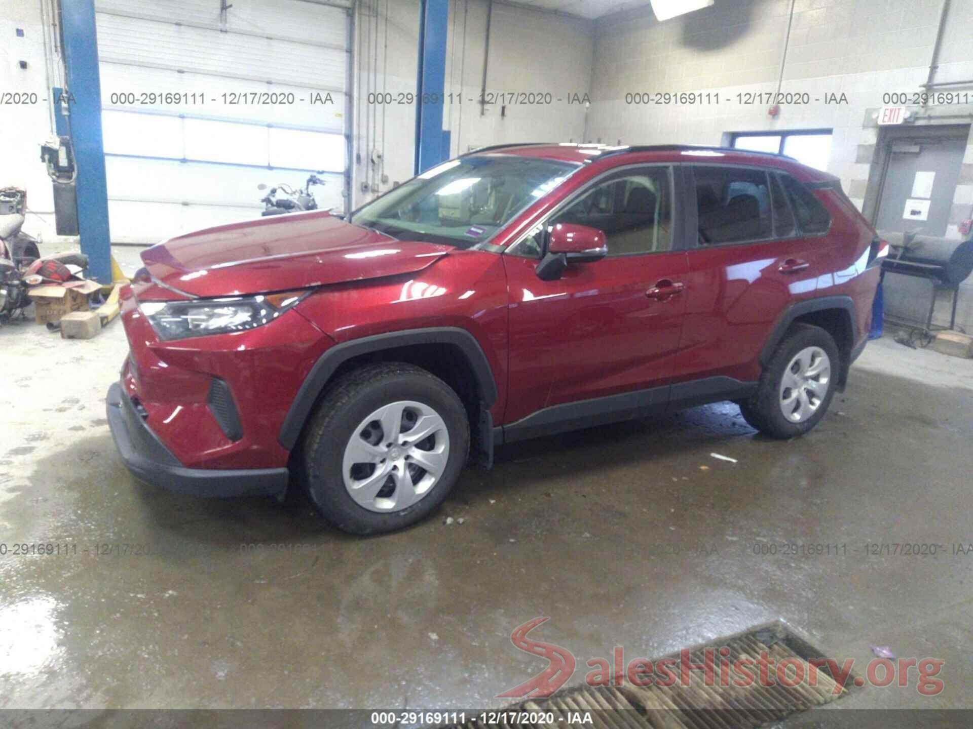 JTMG1RFV3KJ019769 2019 TOYOTA RAV4