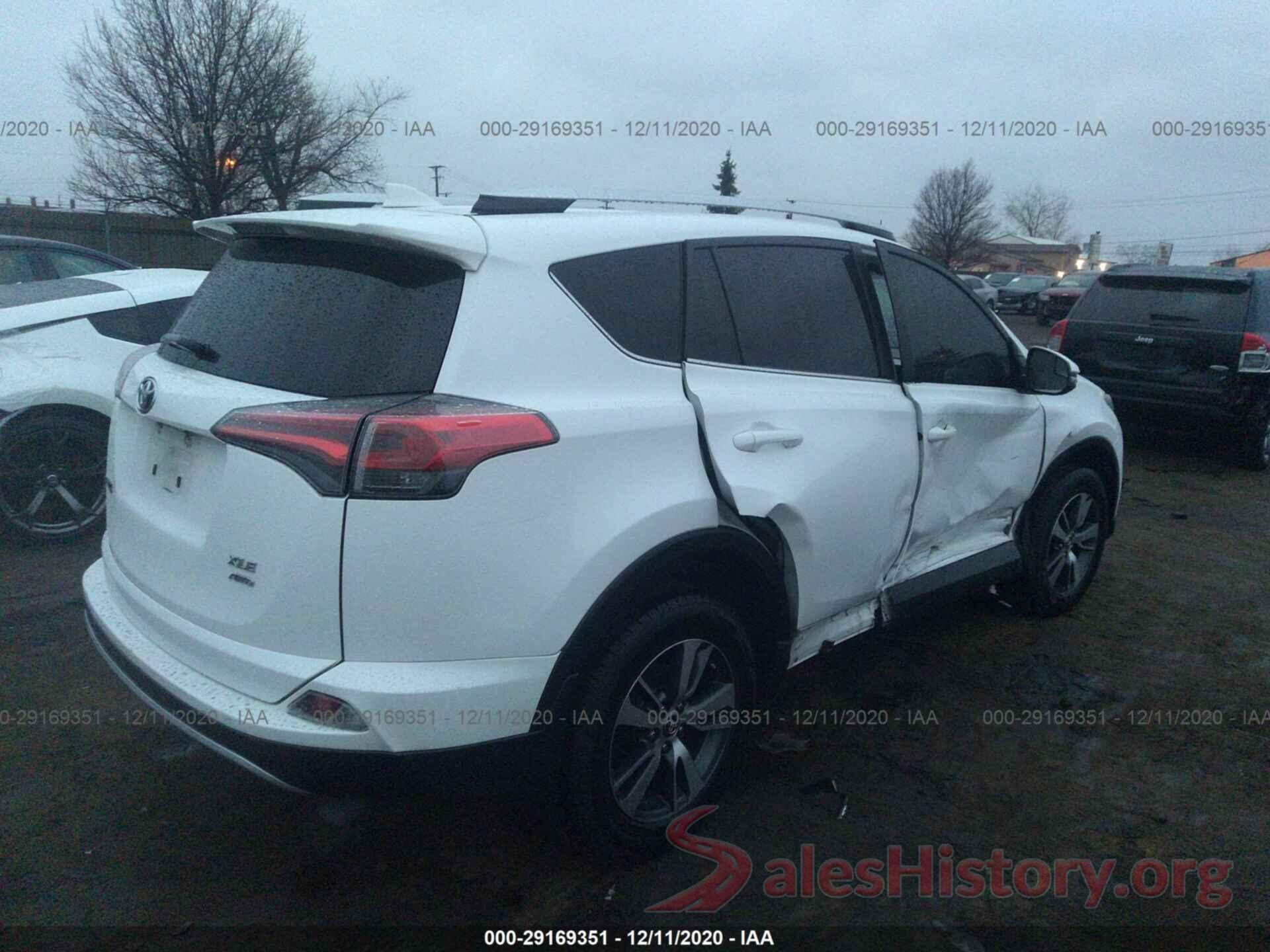 JTMRFREVXGJ102280 2016 TOYOTA RAV4