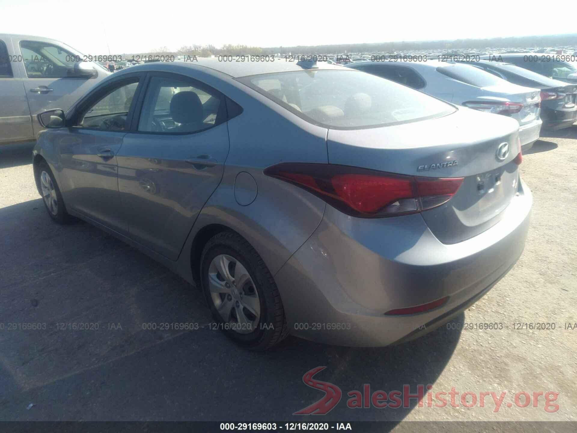 5NPDH4AE1GH735417 2016 HYUNDAI ELANTRA