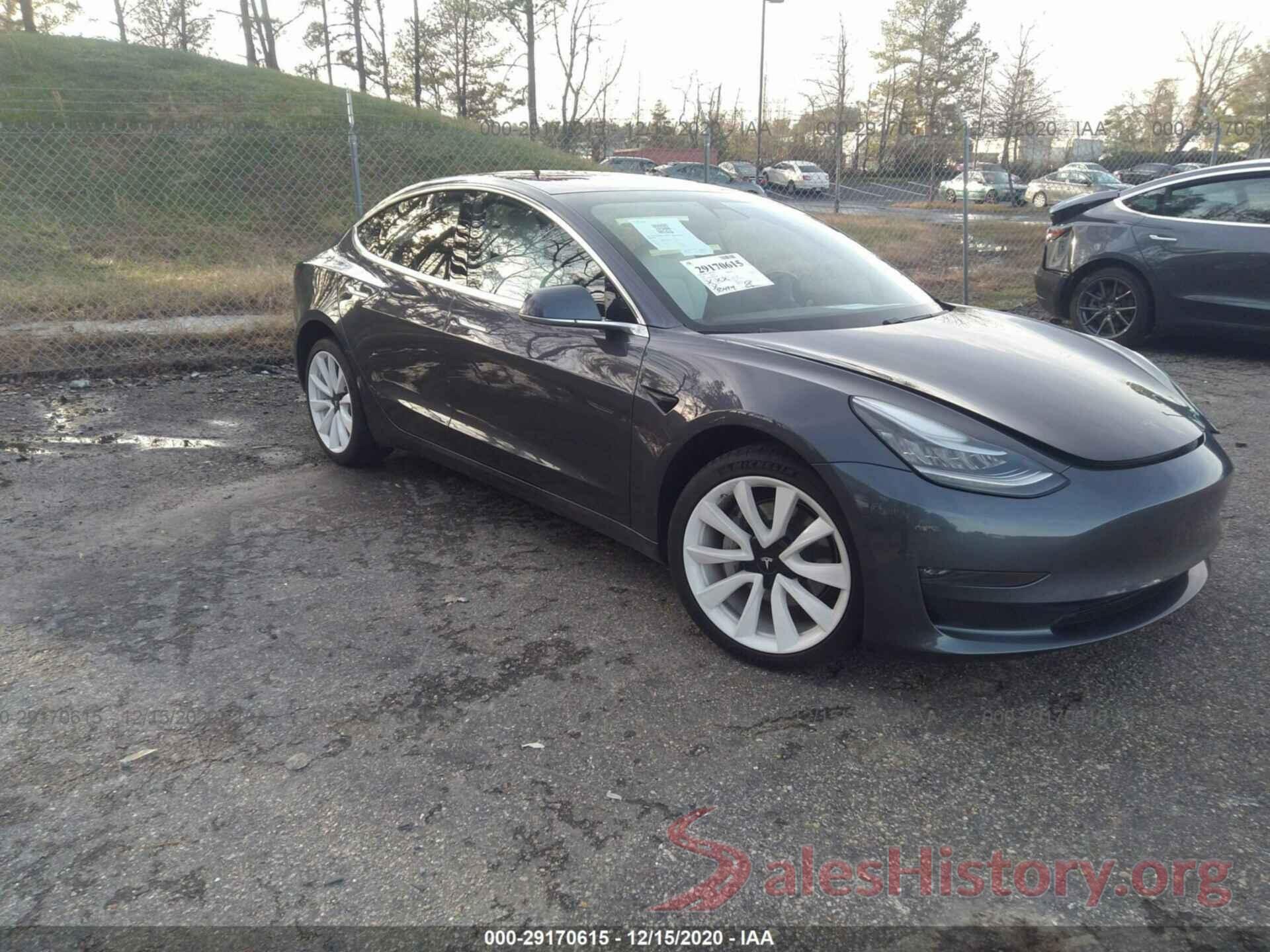 5YJ3E1EA0JF009399 2018 TESLA MODEL 3