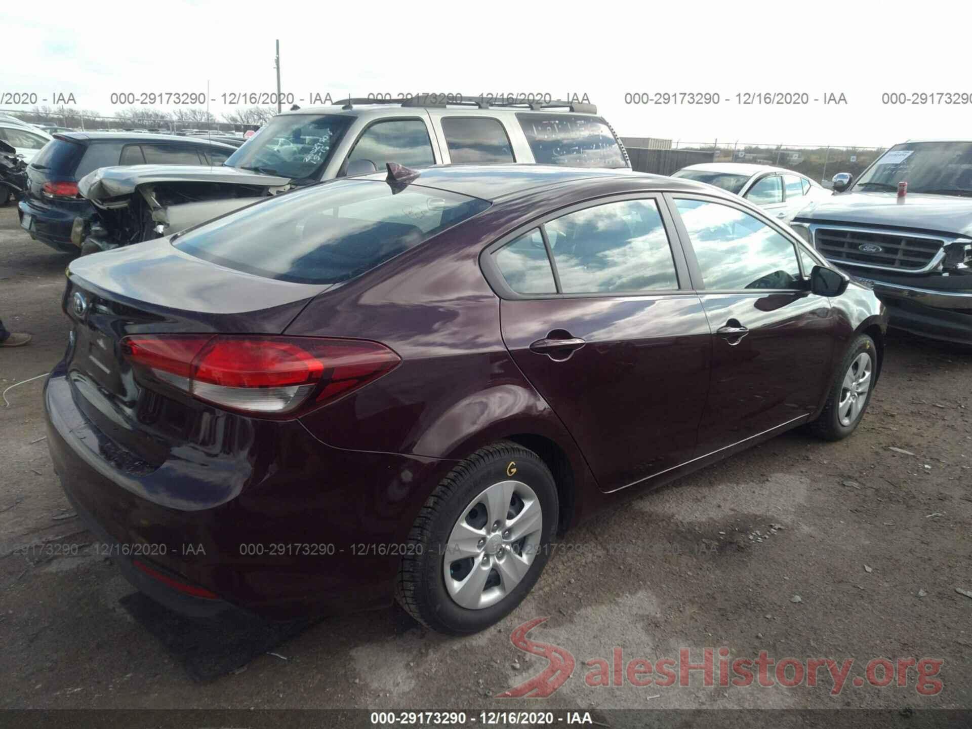 3KPFK4A72HE113829 2017 KIA FORTE