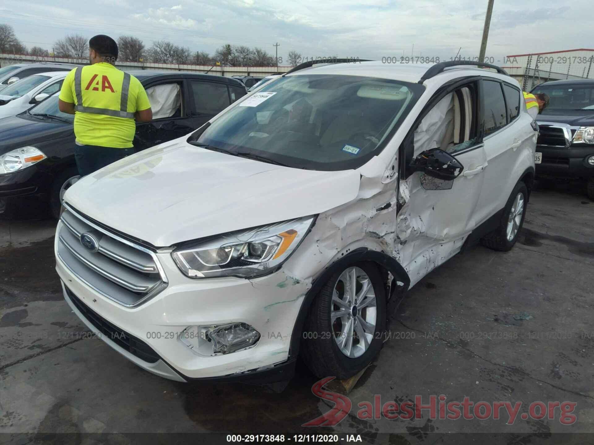 1FMCU0GD2HUD10810 2017 FORD ESCAPE