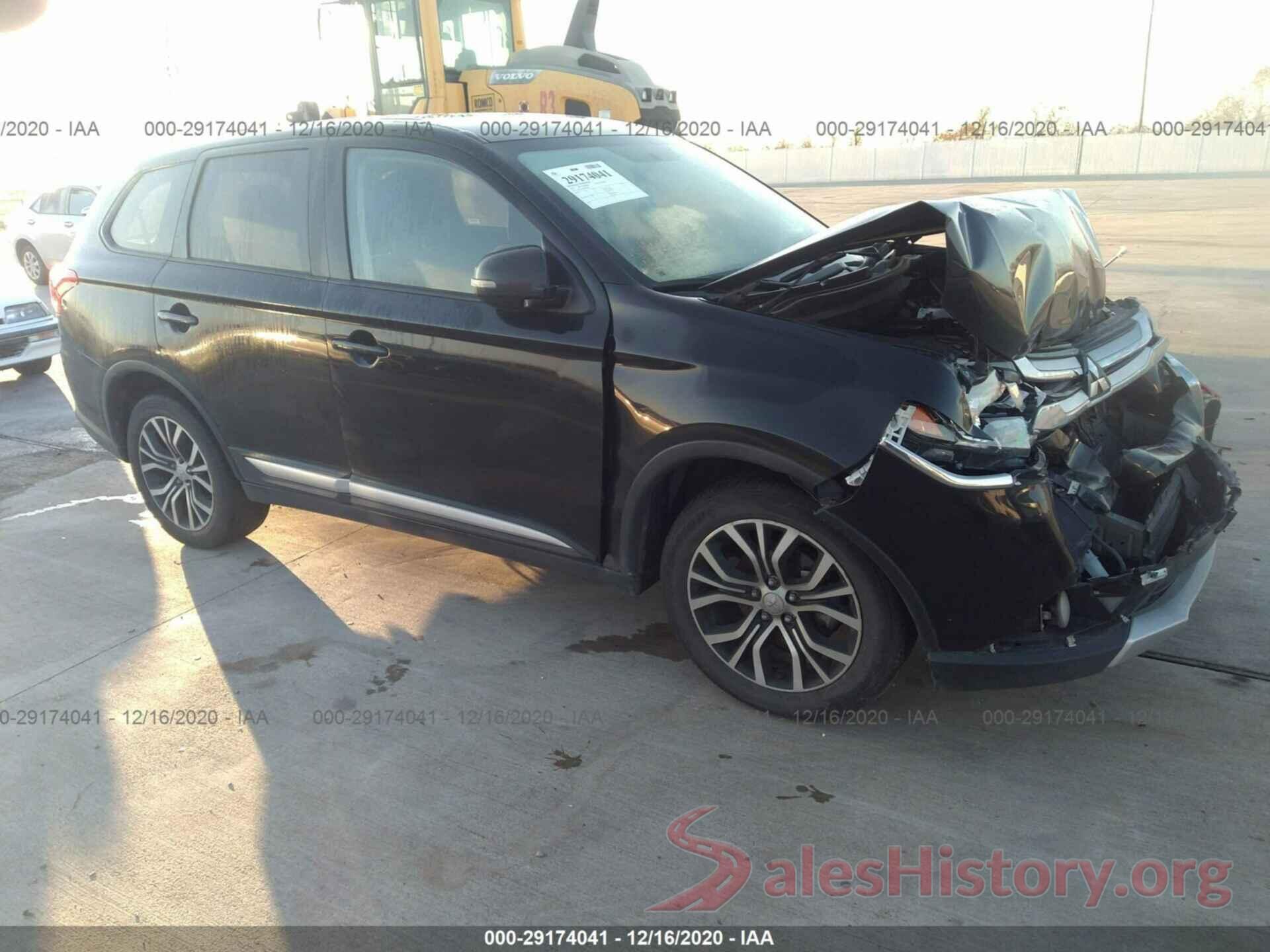 JA4AD3A36JZ023485 2018 MITSUBISHI OUTLANDER