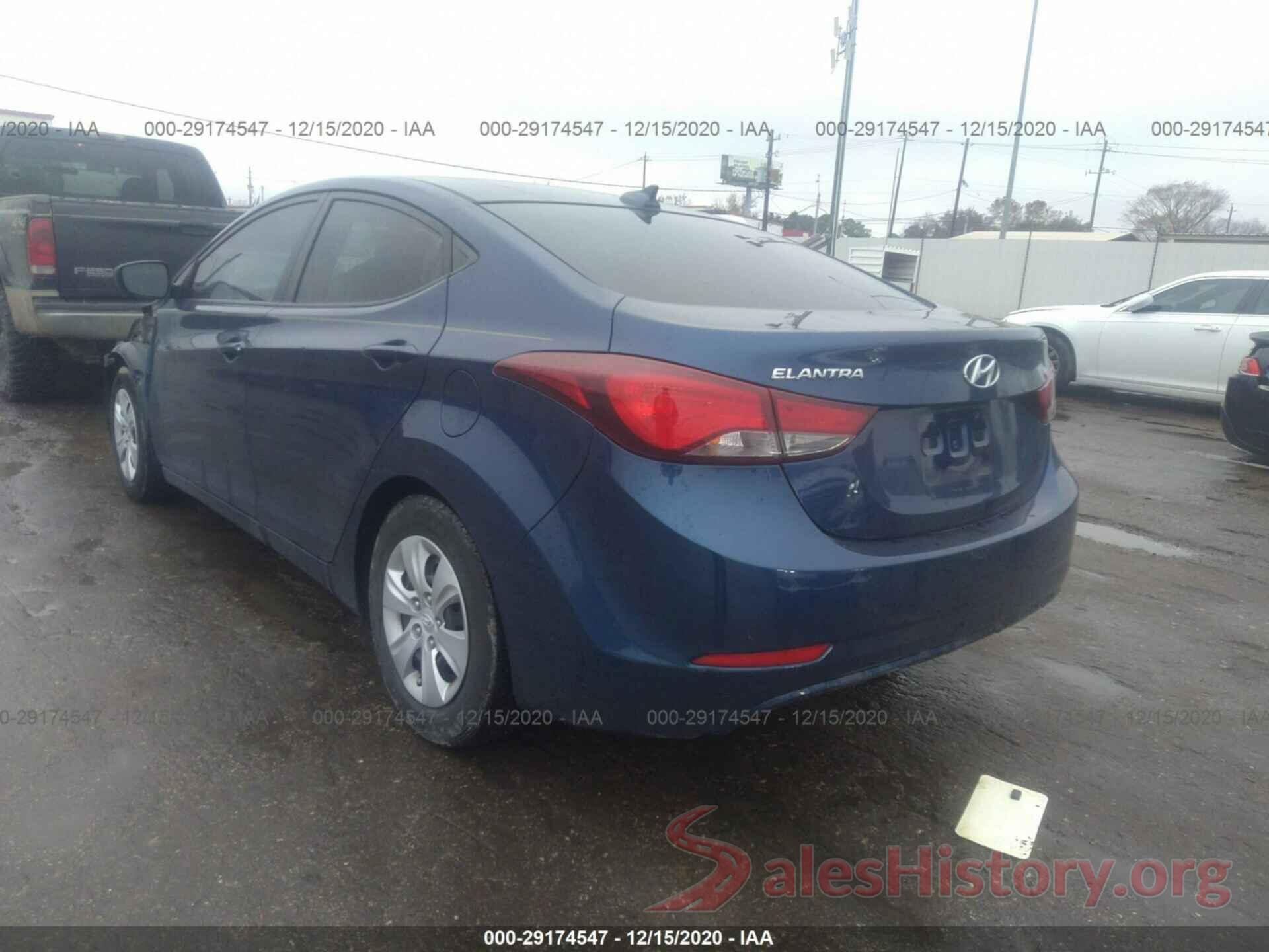 5NPDH4AE9GH725458 2016 HYUNDAI ELANTRA