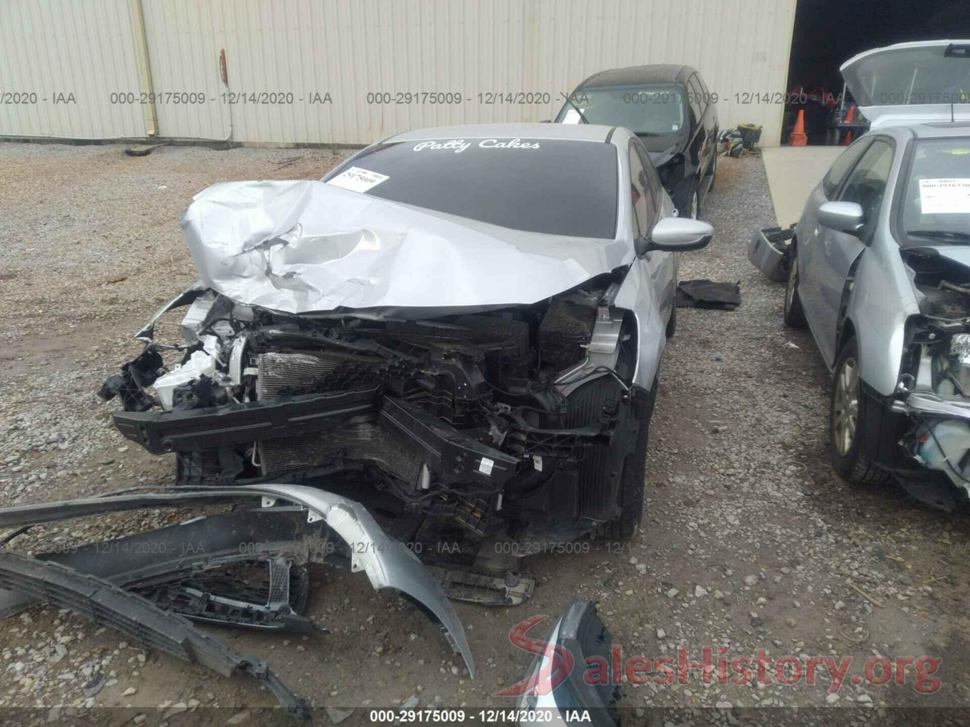 3KPFK4A79JE241992 2018 KIA FORTE