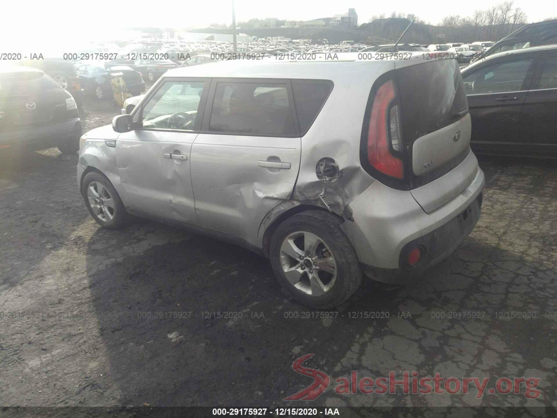 KNDJN2A22J7594858 2018 KIA SOUL