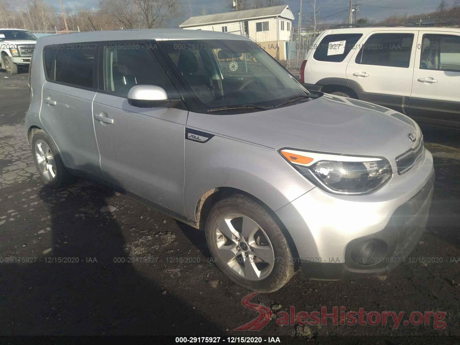 KNDJN2A22J7594858 2018 KIA SOUL