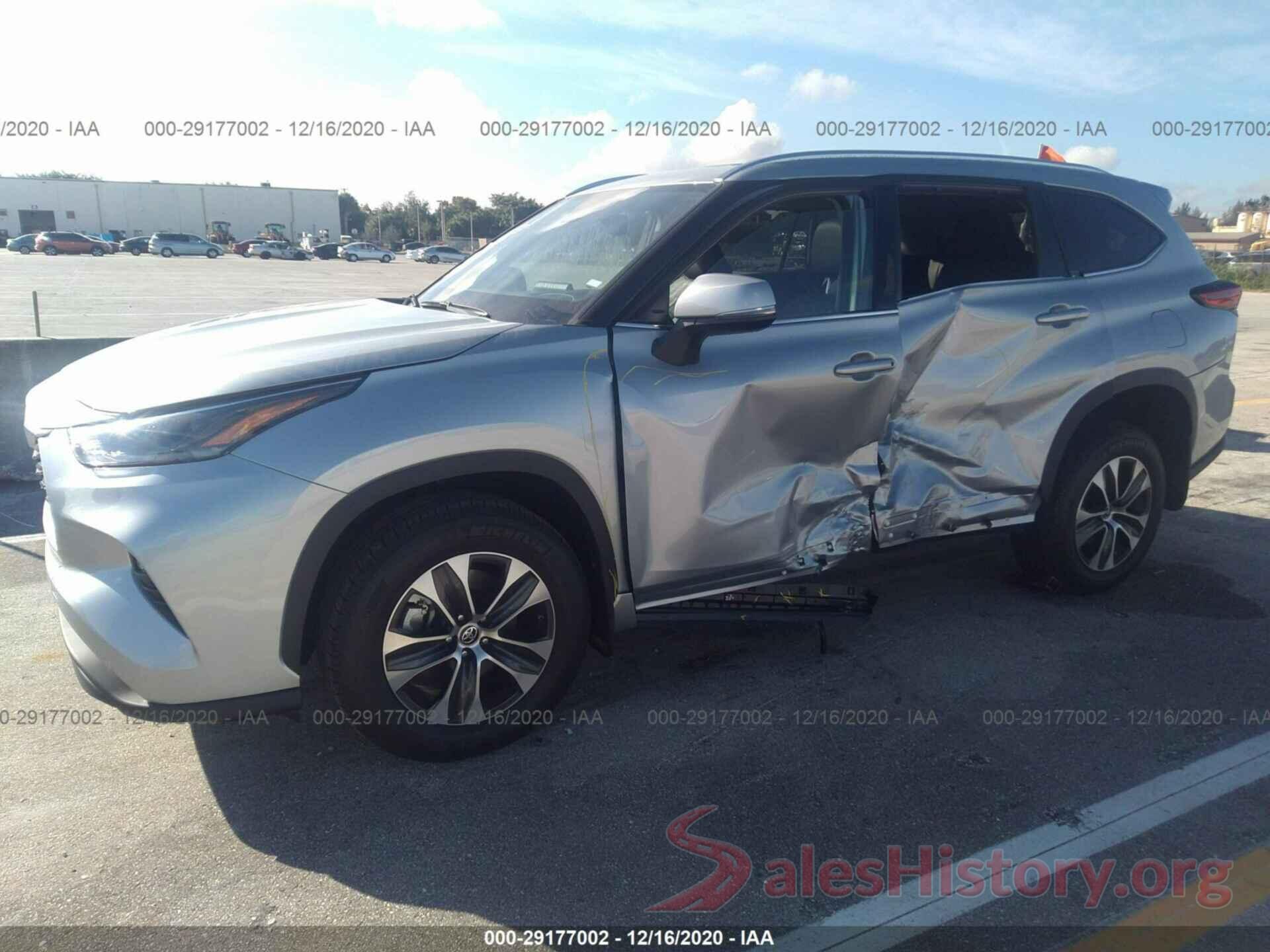 5TDGZRBH9MS072104 2021 TOYOTA HIGHLANDER