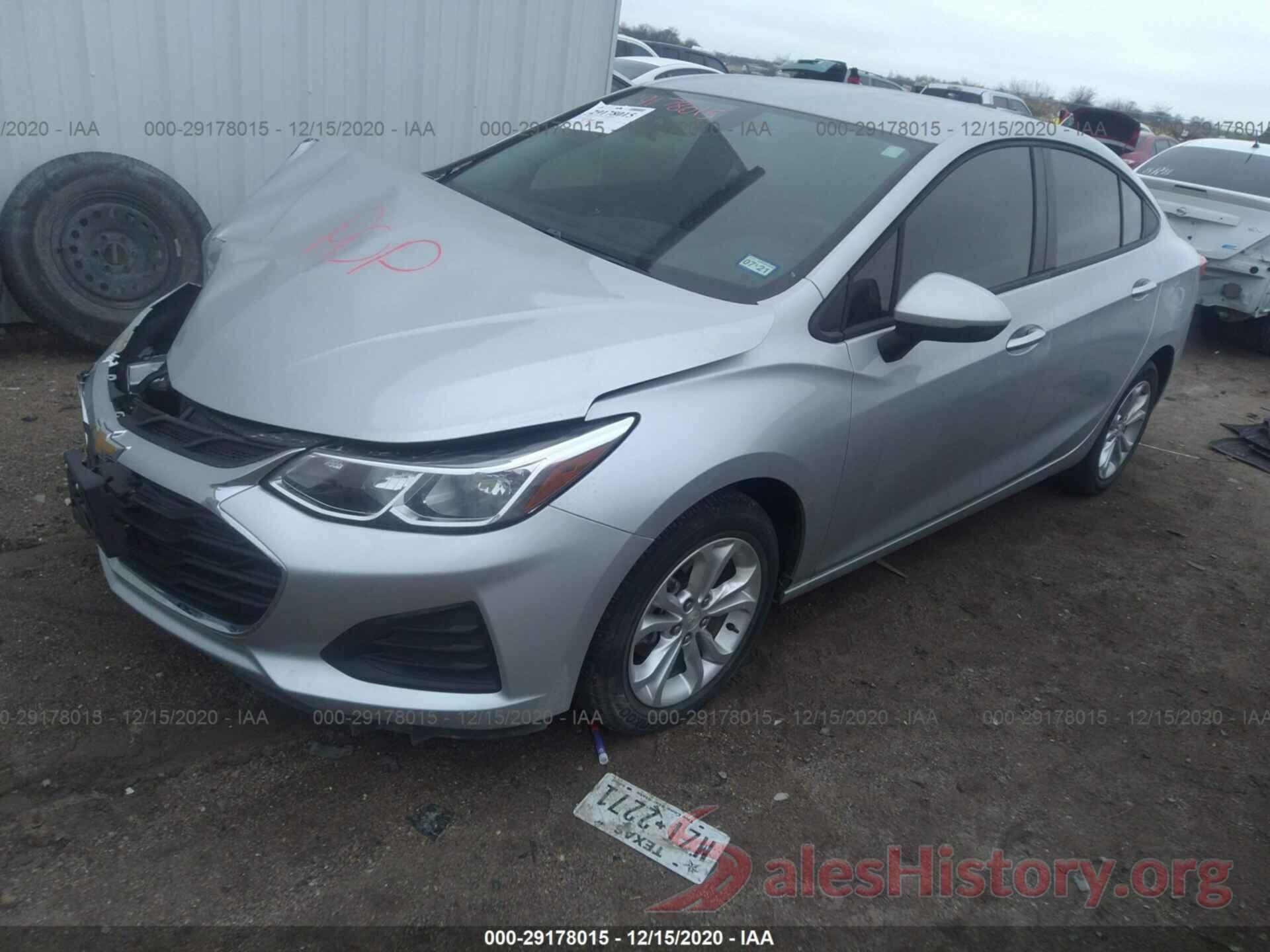 1G1BC5SMXK7113857 2019 CHEVROLET CRUZE