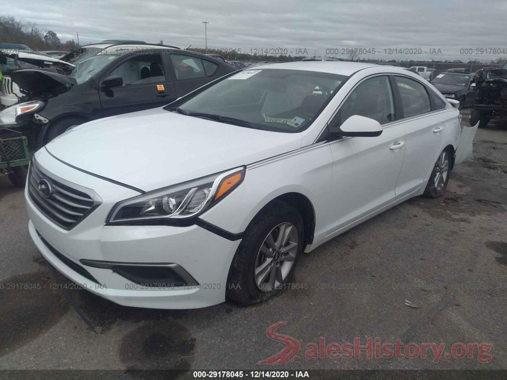 5NPE24AF2HH483063 2017 HYUNDAI SONATA