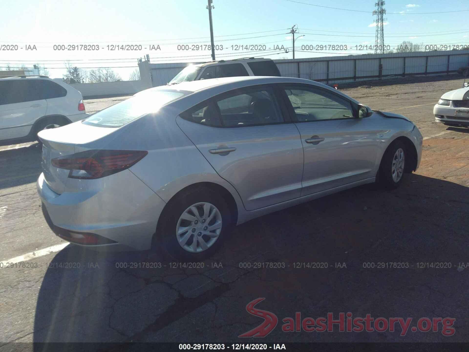 5NPD74LFXKH492028 2019 HYUNDAI ELANTRA