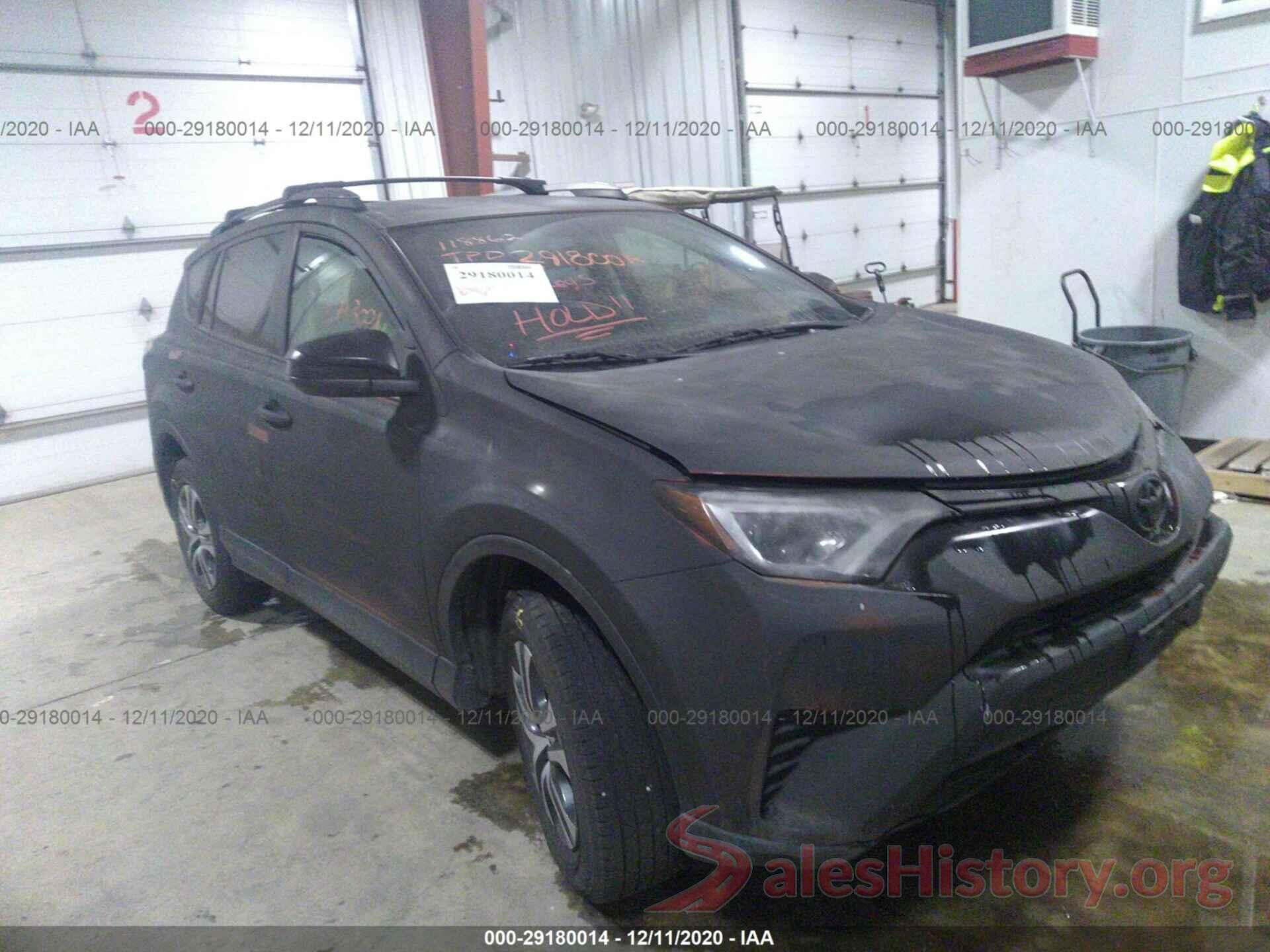 JTMBFREV9GD185085 2016 TOYOTA RAV4