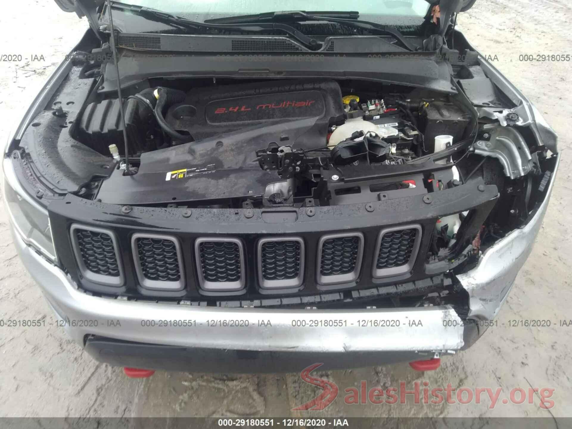 3C4NJDDB7KT618038 2019 JEEP COMPASS