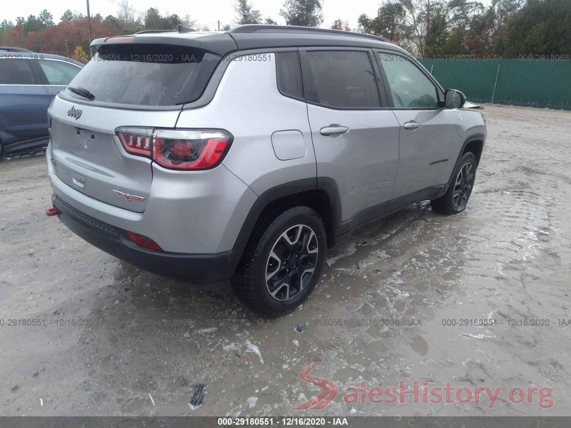 3C4NJDDB7KT618038 2019 JEEP COMPASS