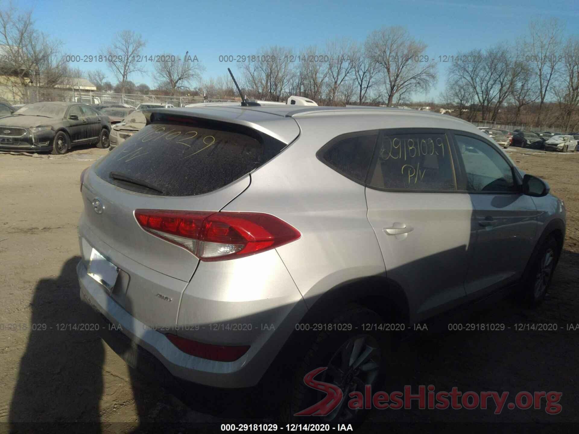 KM8J3CA46GU058899 2016 HYUNDAI TUCSON