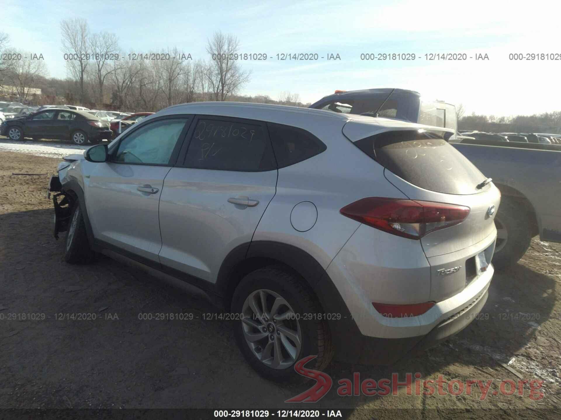 KM8J3CA46GU058899 2016 HYUNDAI TUCSON