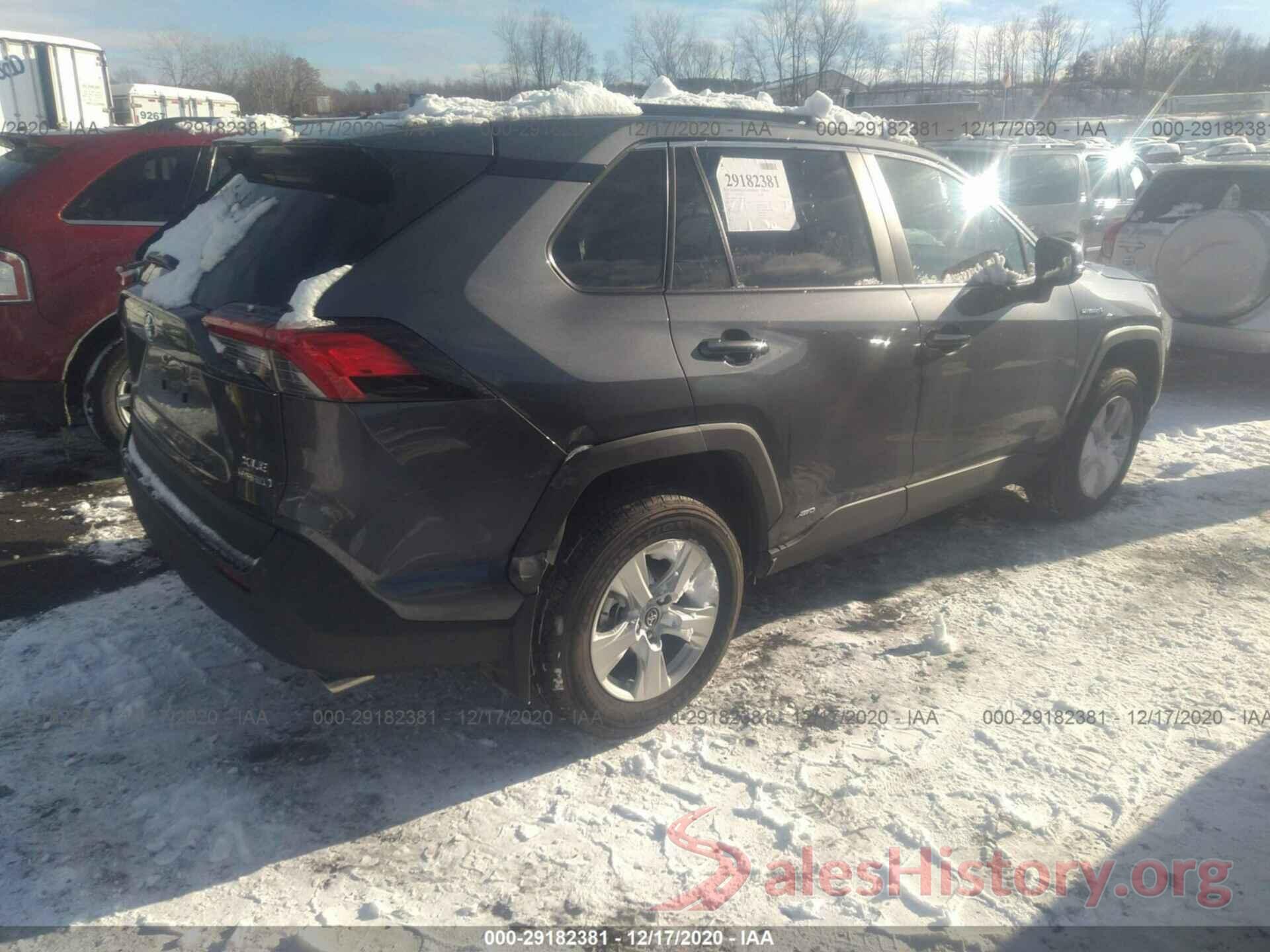 4T3R6RFV2LU004774 2020 TOYOTA RAV4