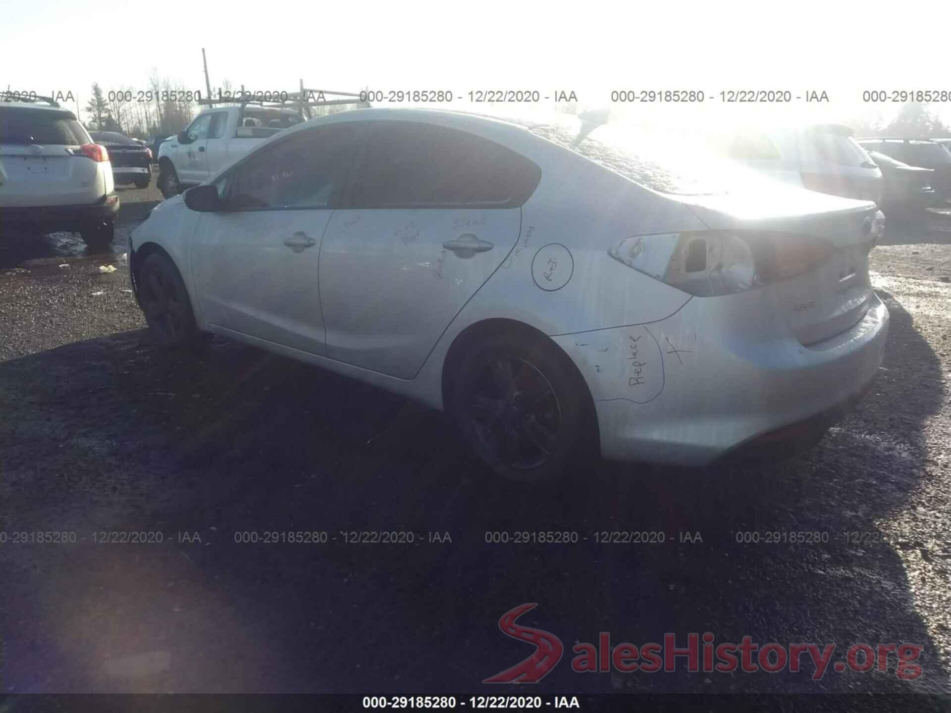 3KPFL4A74JE170908 2018 KIA FORTE