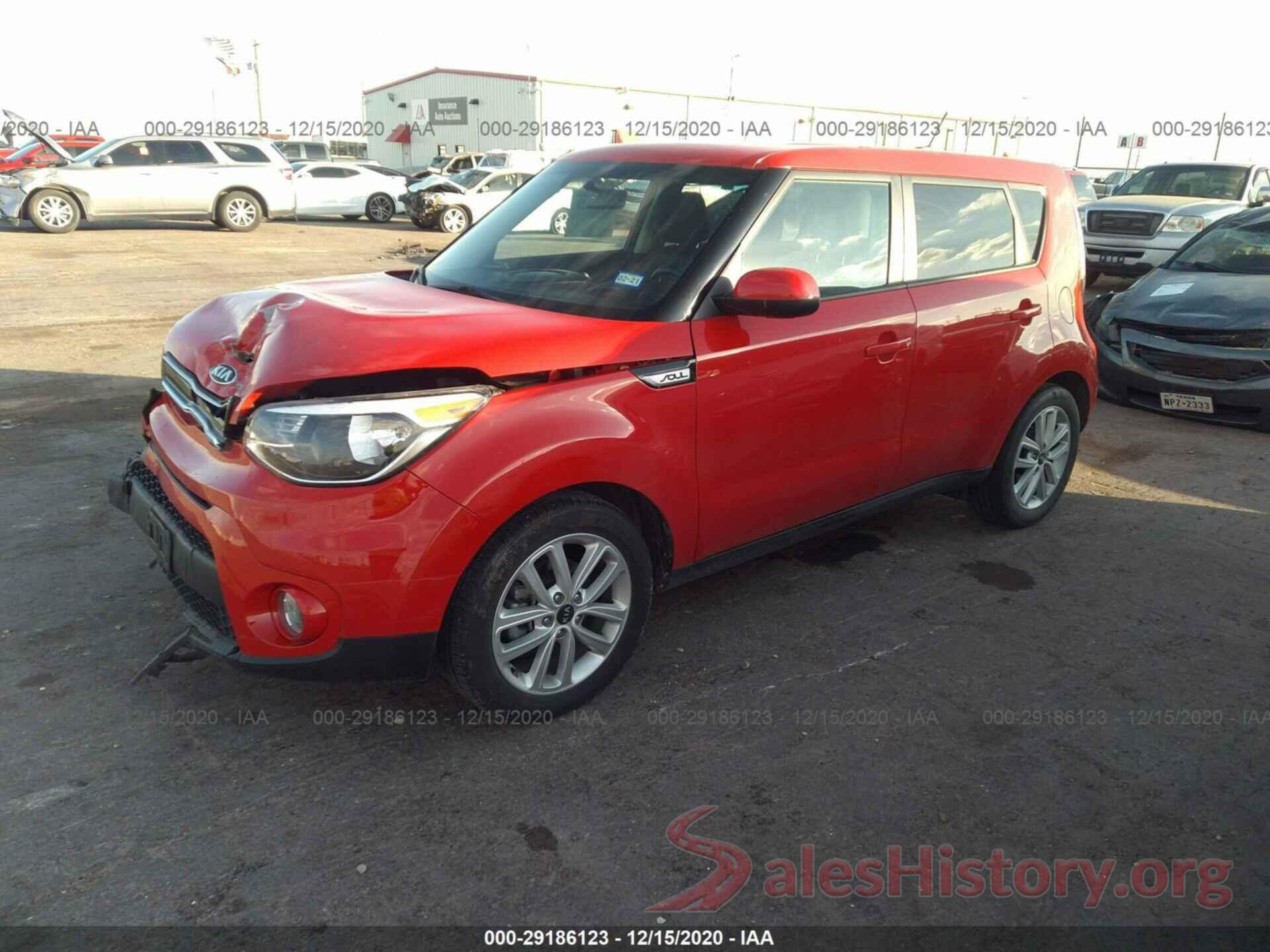 KNDJP3A55J7601702 2018 KIA SOUL