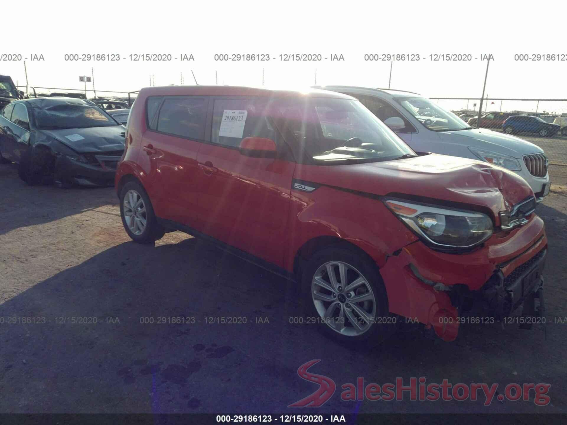 KNDJP3A55J7601702 2018 KIA SOUL