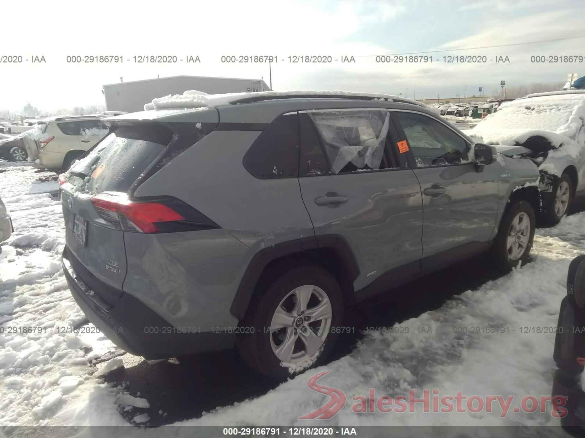 2T3RWRFV2LW082567 2020 TOYOTA RAV4