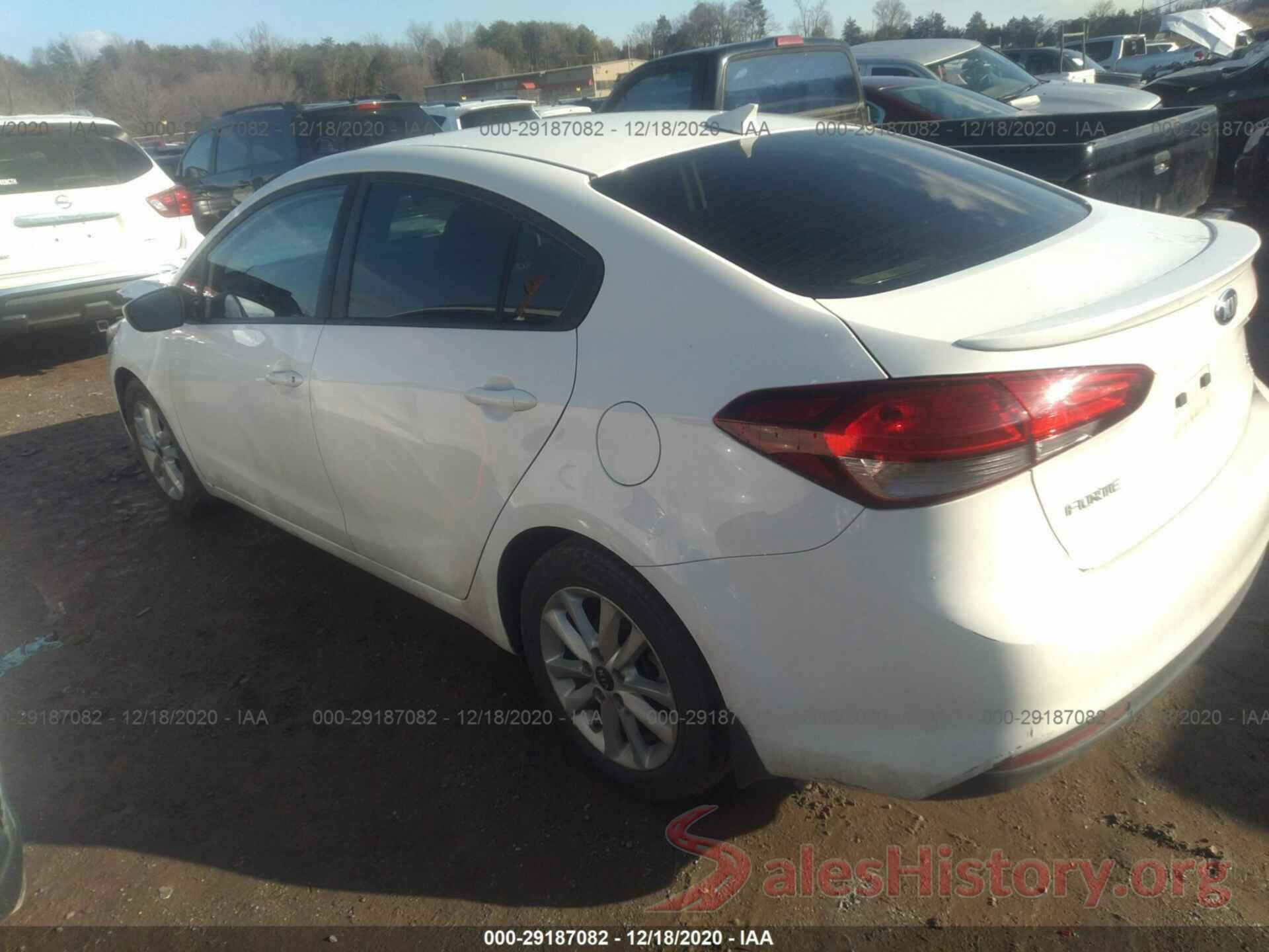 3KPFL4A70HE090712 2017 KIA FORTE