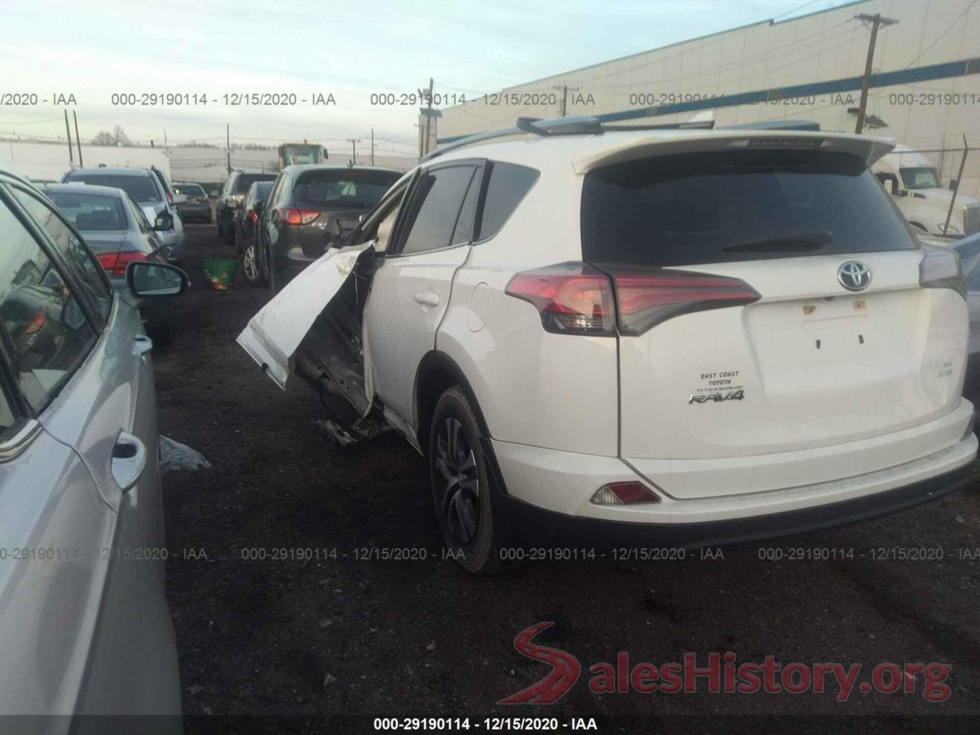 JTMBFREV7HJ152394 2017 TOYOTA RAV4