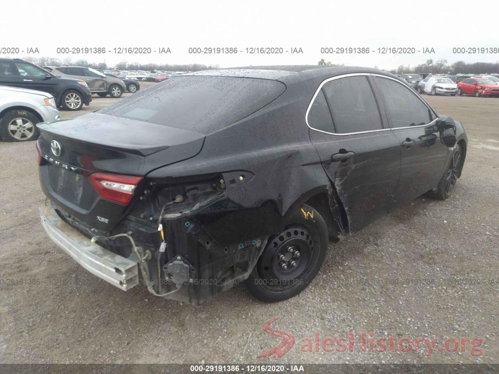 4T1B61HK3JU107813 2018 TOYOTA CAMRY