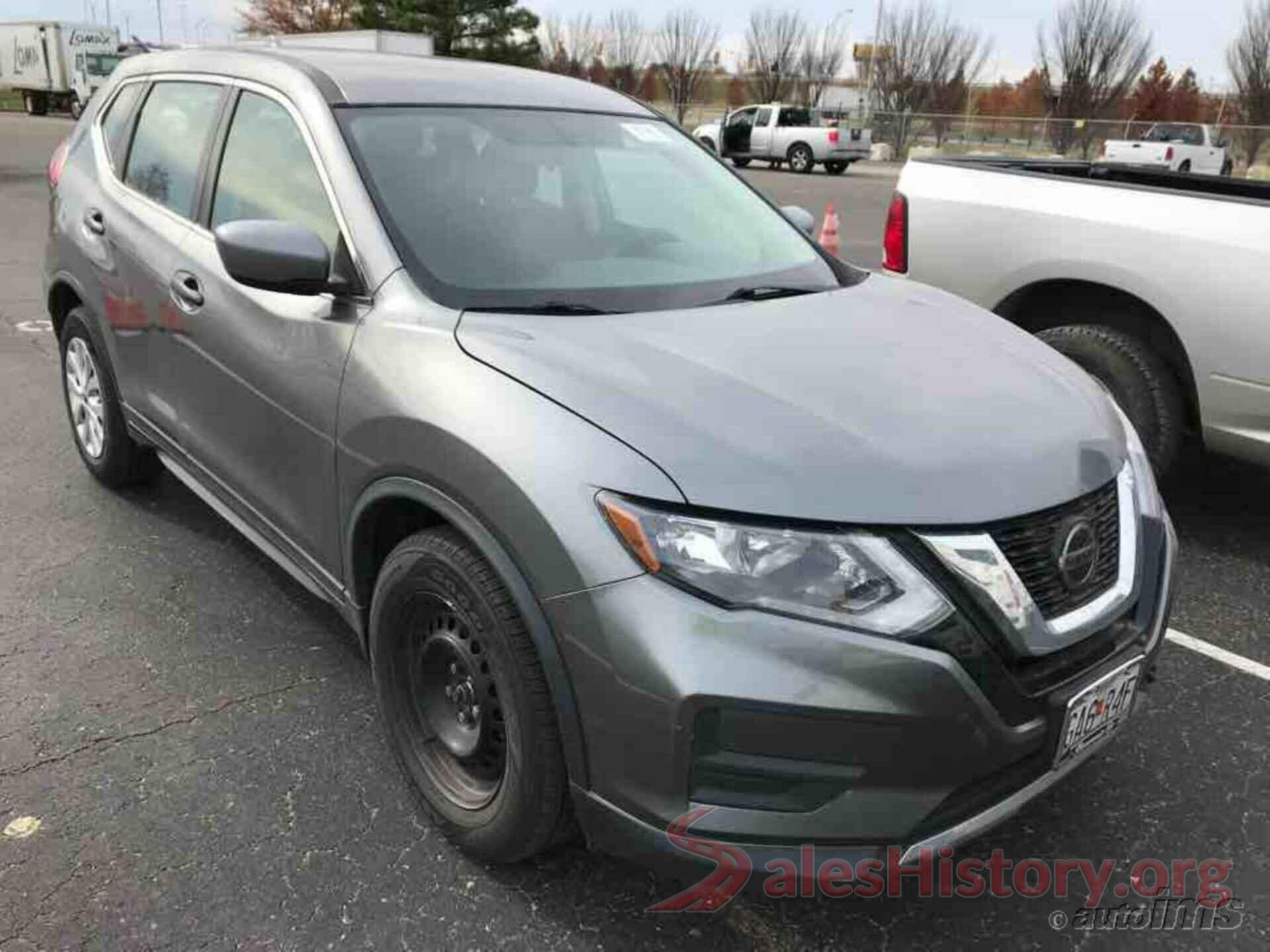 KNMAT2MTXJP554795 2018 NISSAN ROGUE