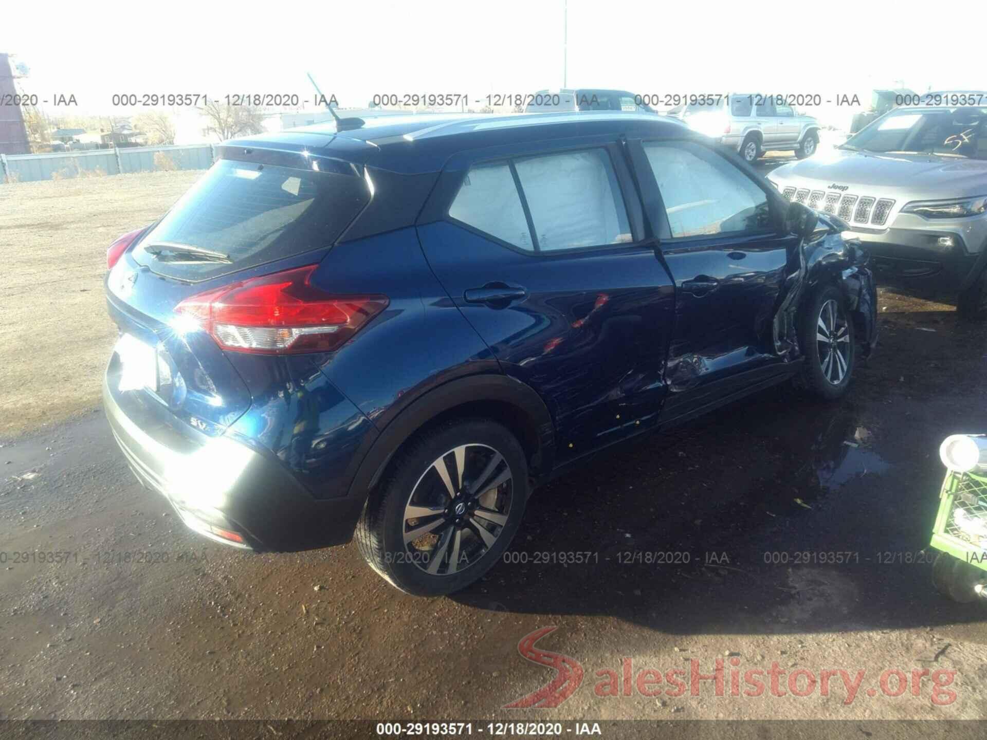 3N1CP5CU8JL525593 2018 NISSAN KICKS