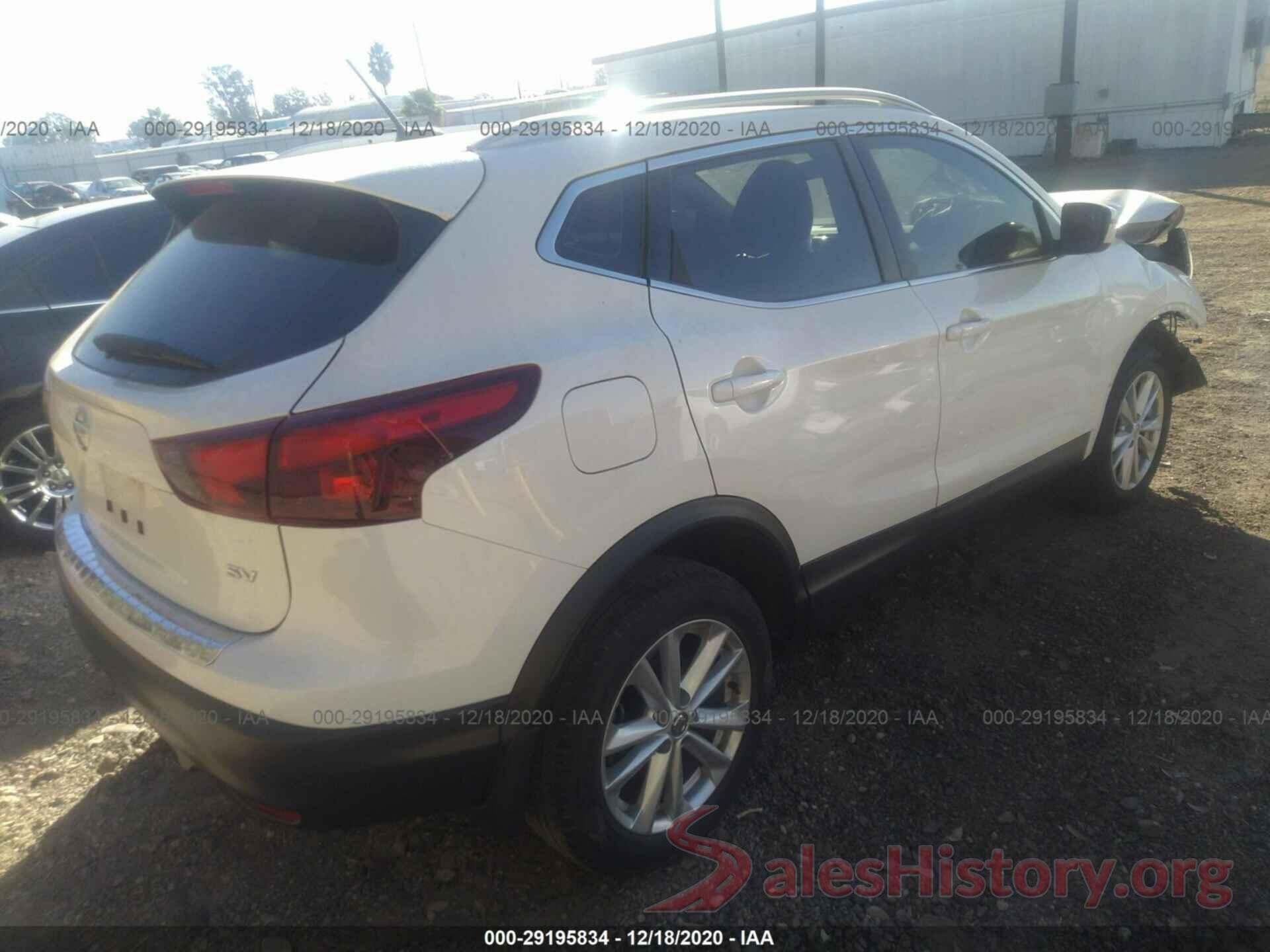 JN1BJ1CP8HW014955 2017 NISSAN ROGUE SPORT