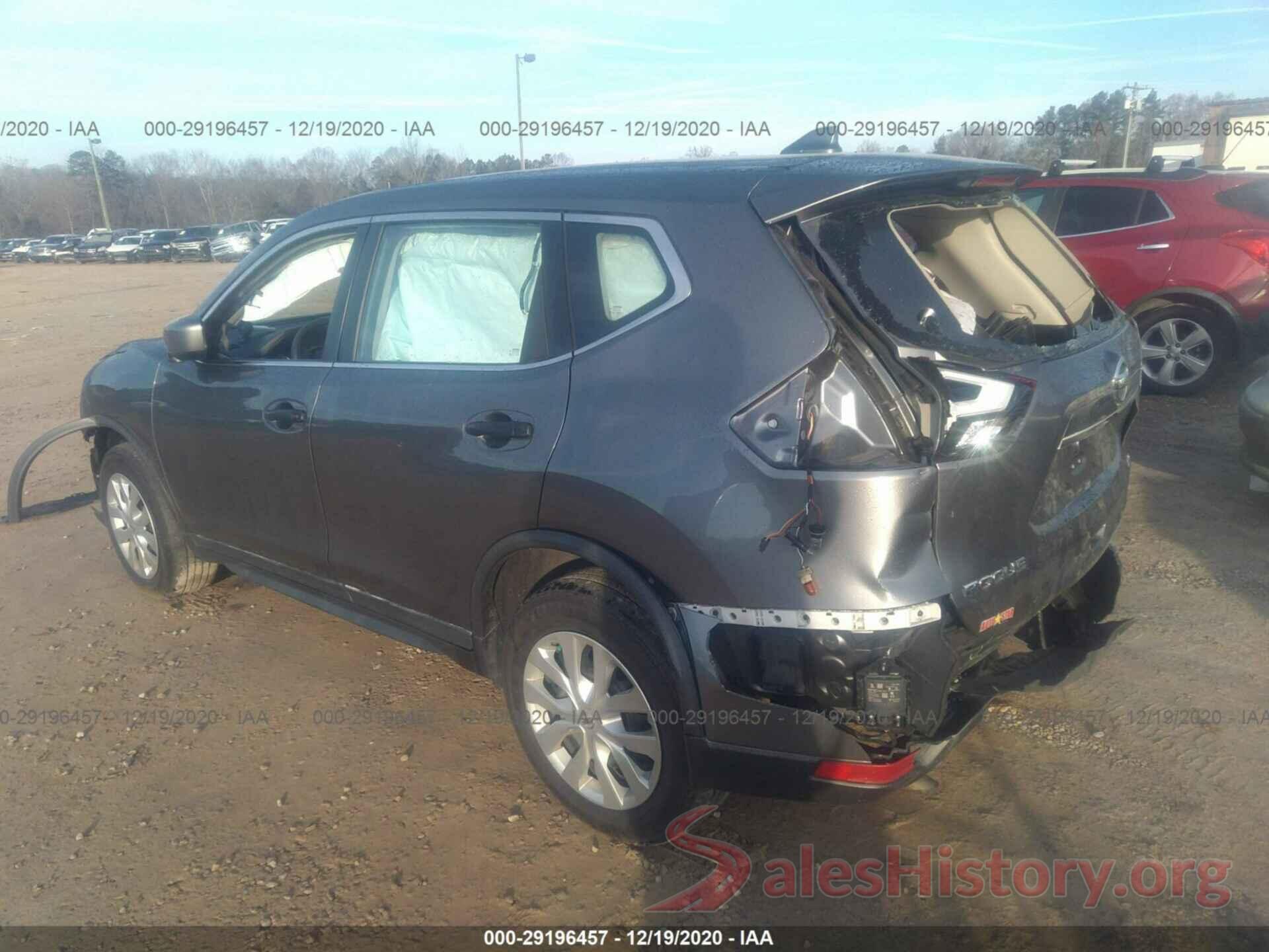 KNMAT2MV1JP519256 2018 NISSAN ROGUE