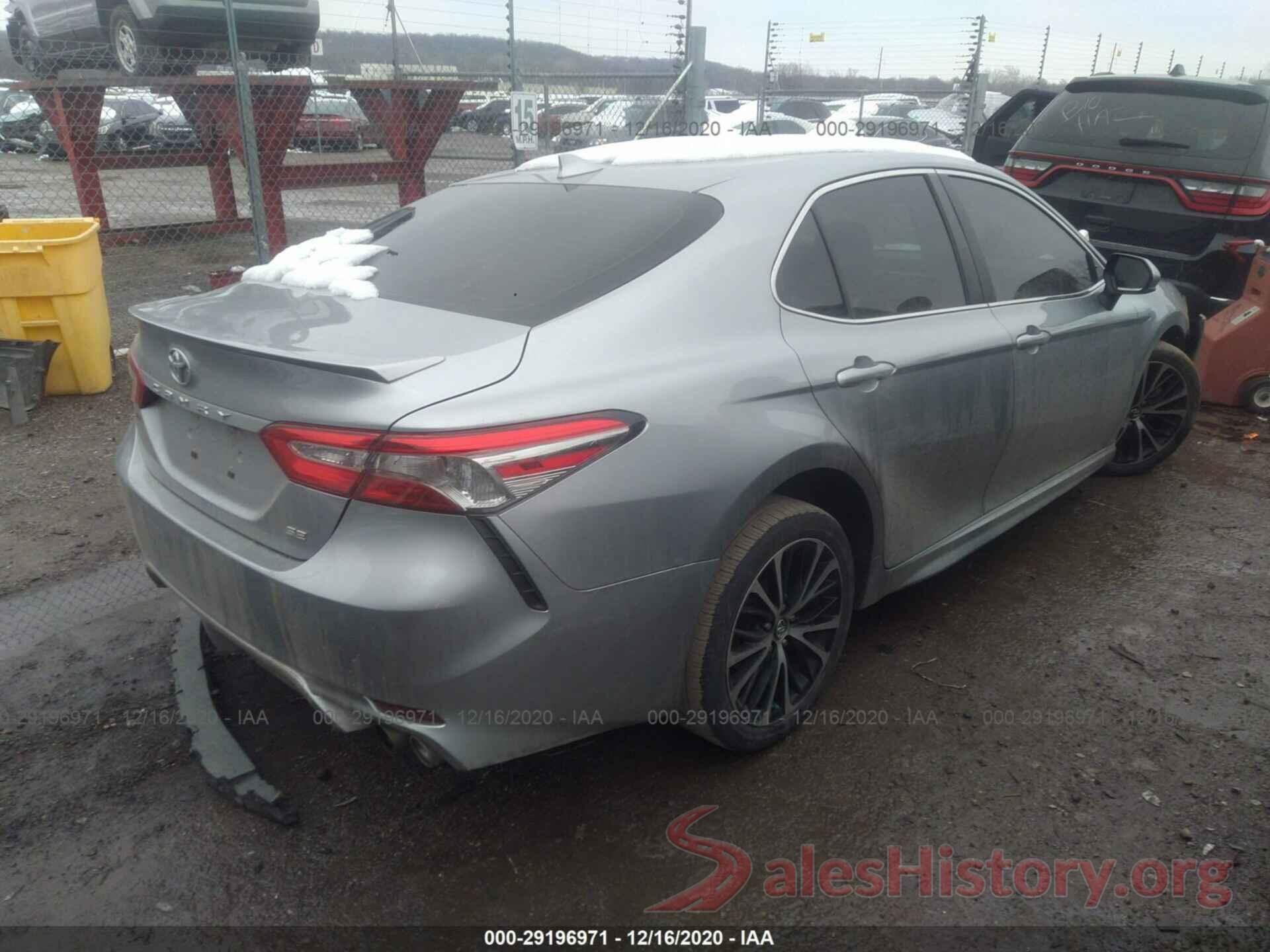 4T1B11HK3KU724774 2019 TOYOTA CAMRY