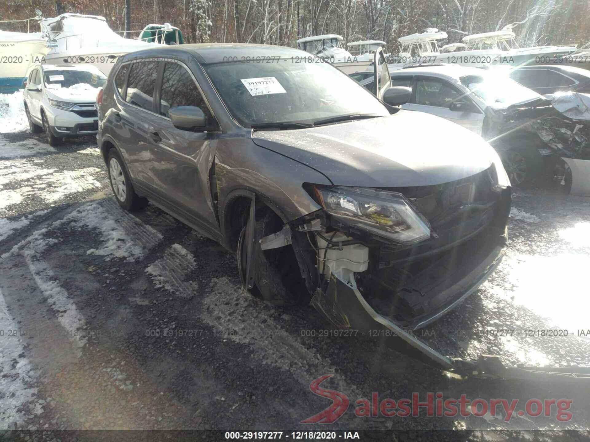 KNMAT2MT2HP505861 2017 NISSAN ROGUE