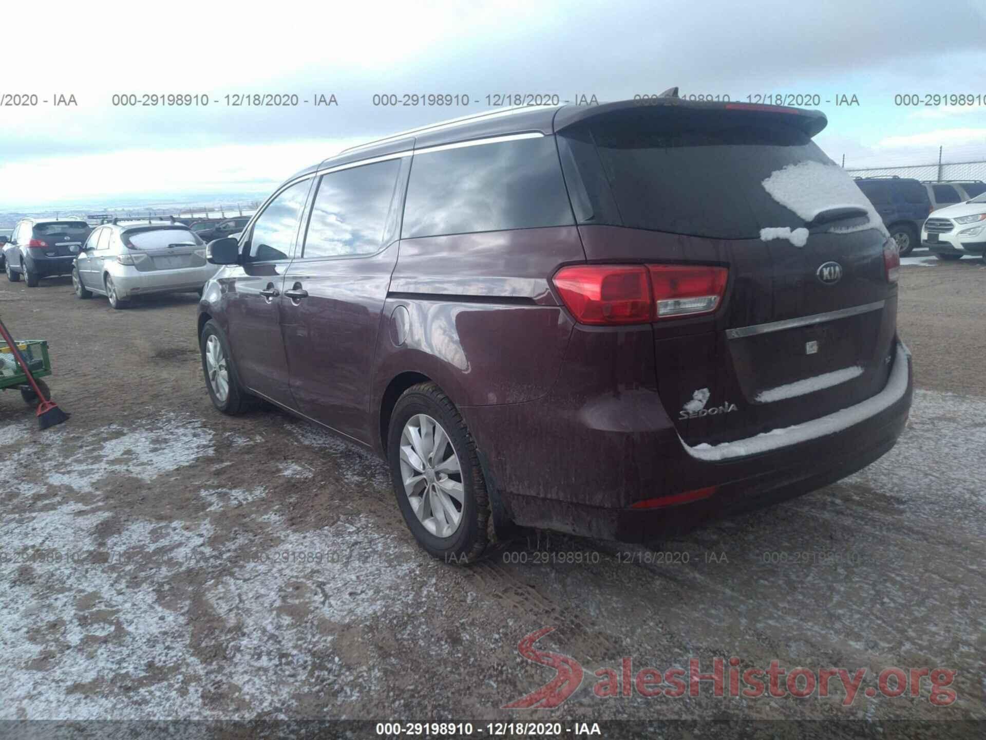 KNDMC5C17H6281815 2017 KIA SEDONA