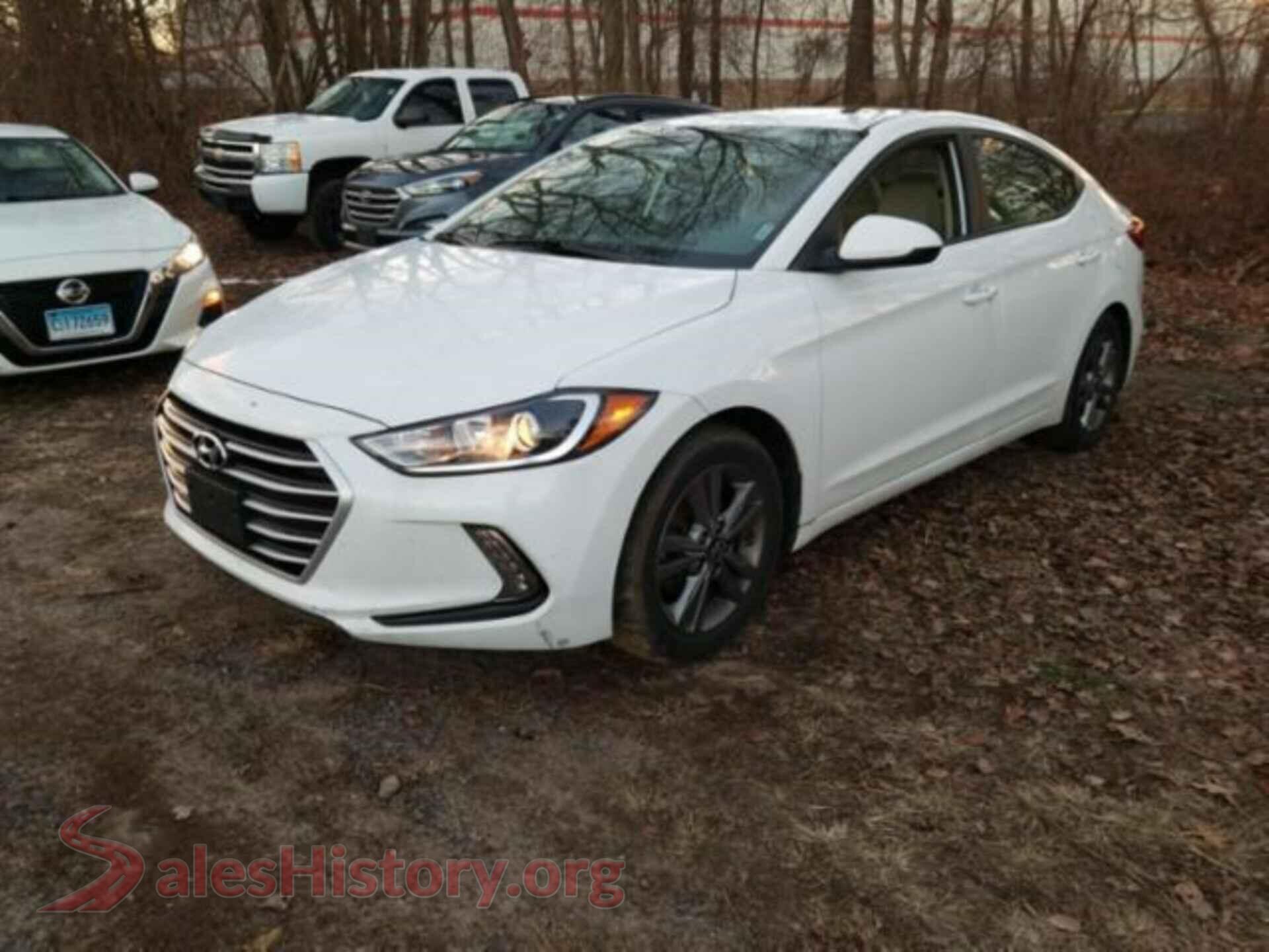 2018 HYUNDAI ELANTRA VIN 5NPD84LF7JH253564, front view