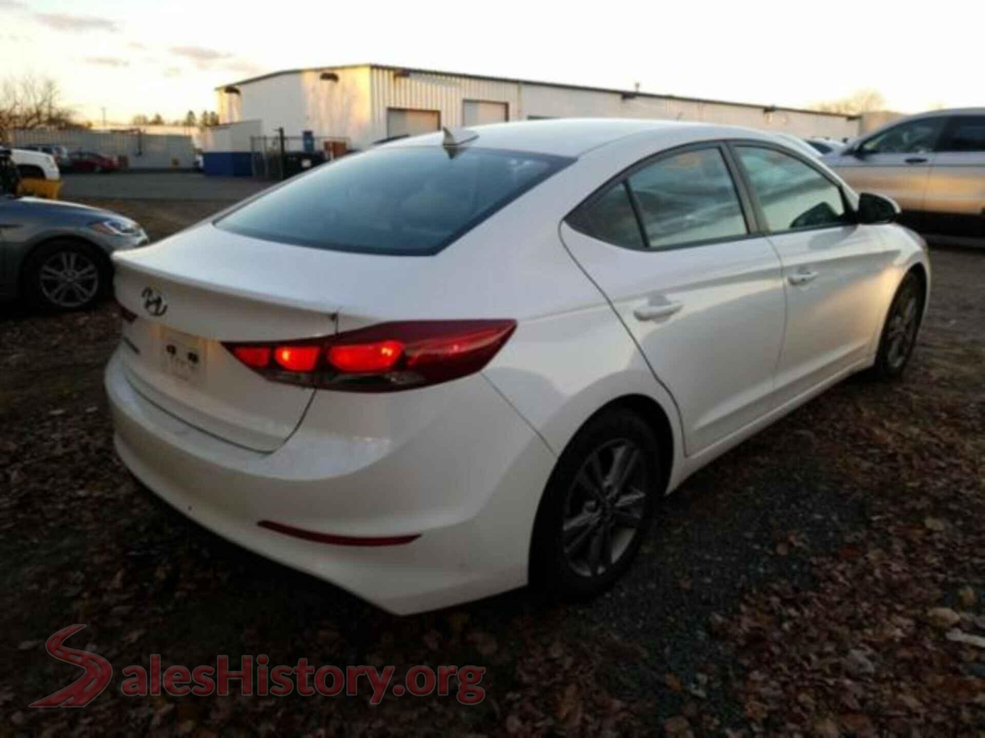 2018 HYUNDAI ELANTRA VIN 5NPD84LF7JH253564, rear driver side