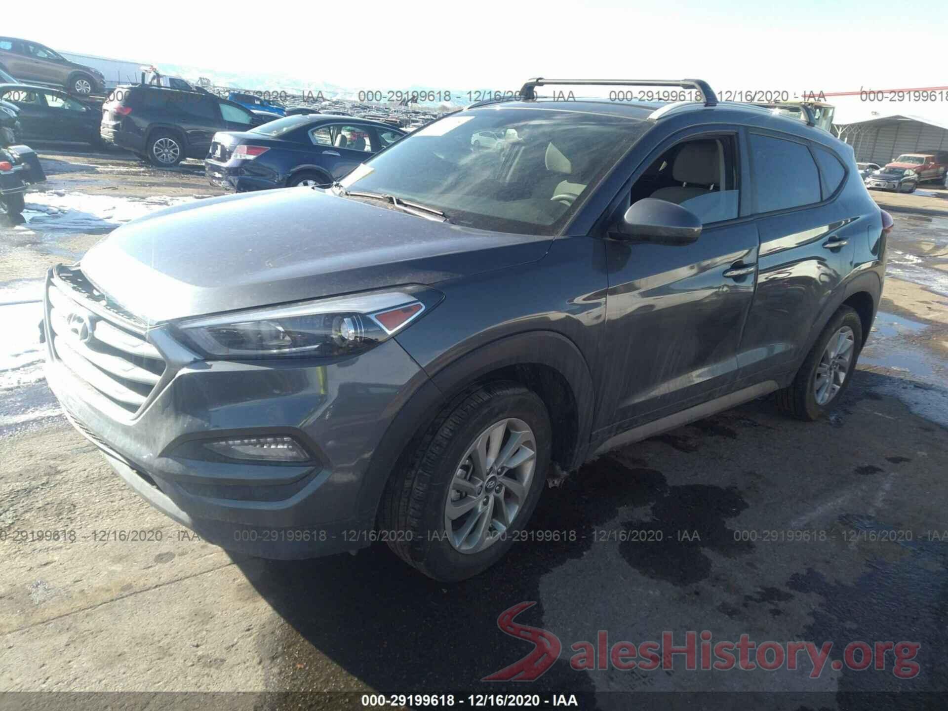 KM8J33A43HU528517 2017 HYUNDAI TUCSON