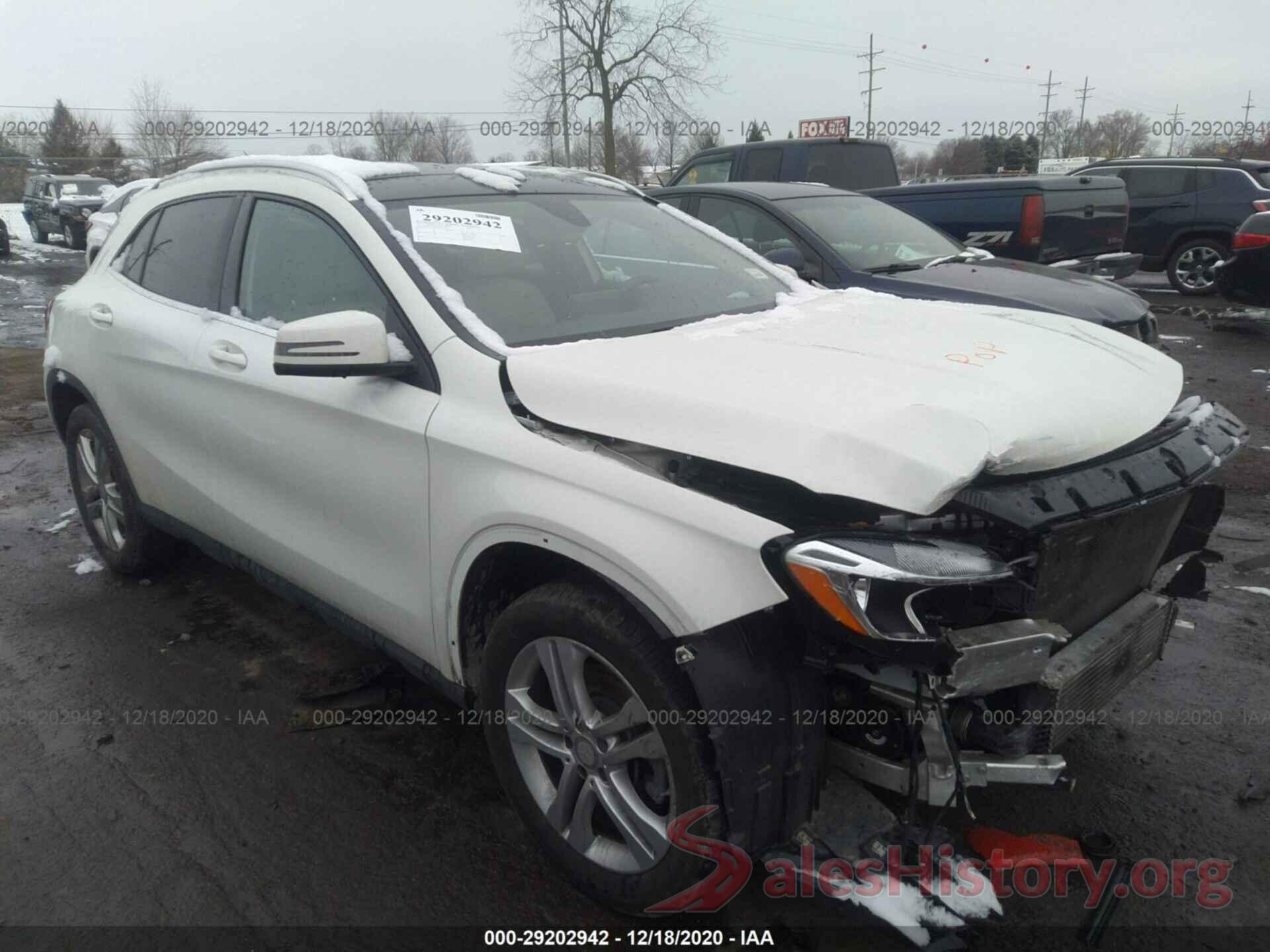 WDCTG4GB9HJ324216 2017 MERCEDES-BENZ GLA