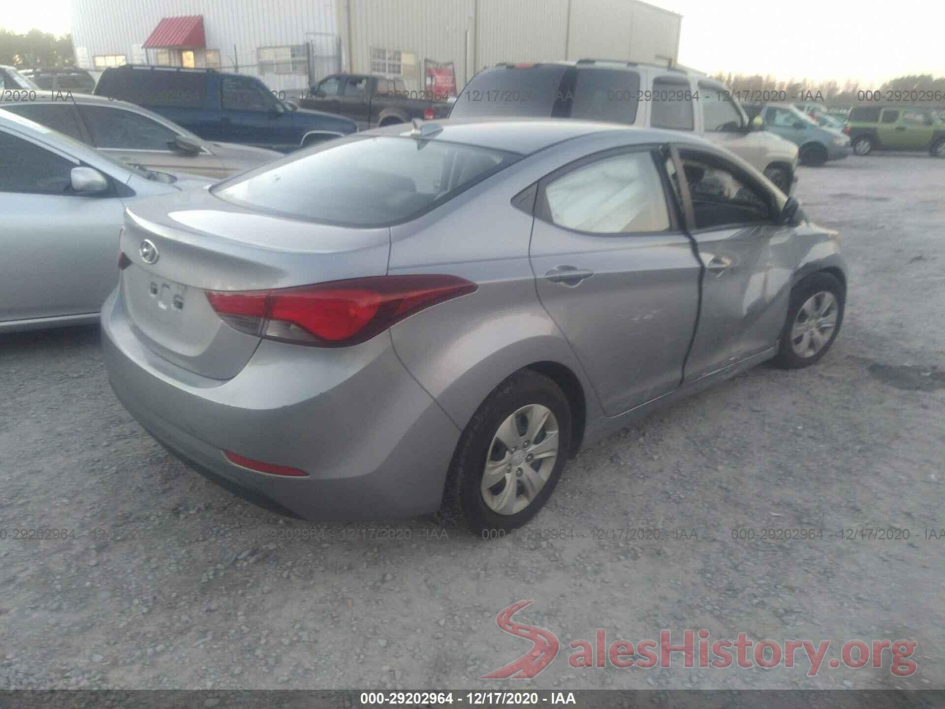 5NPDH4AE2GH721008 2016 HYUNDAI ELANTRA