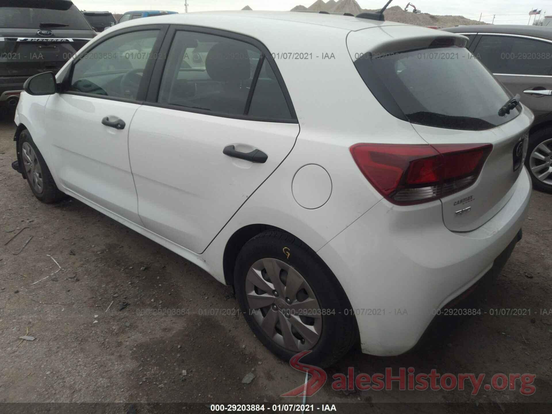 3KPA25AB0JE093820 2018 KIA RIO 5-DOOR