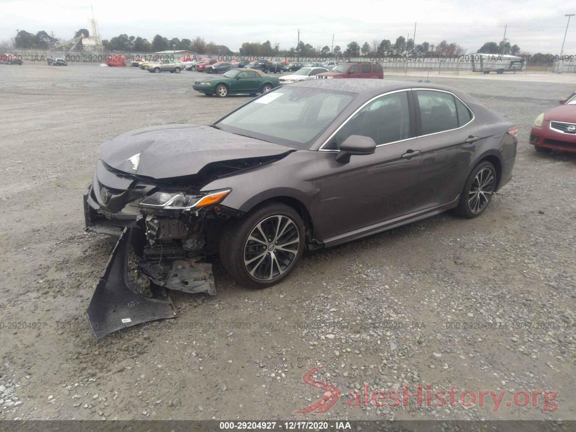 4T1G11AK1LU324679 2020 TOYOTA CAMRY