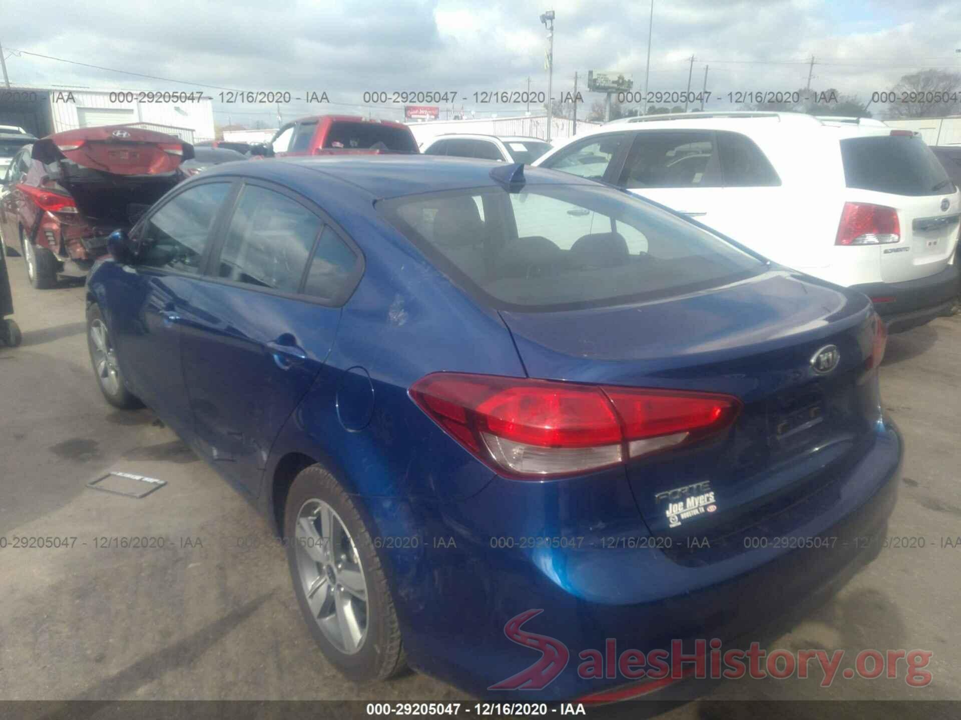 3KPFL4A71JE264535 2018 KIA FORTE