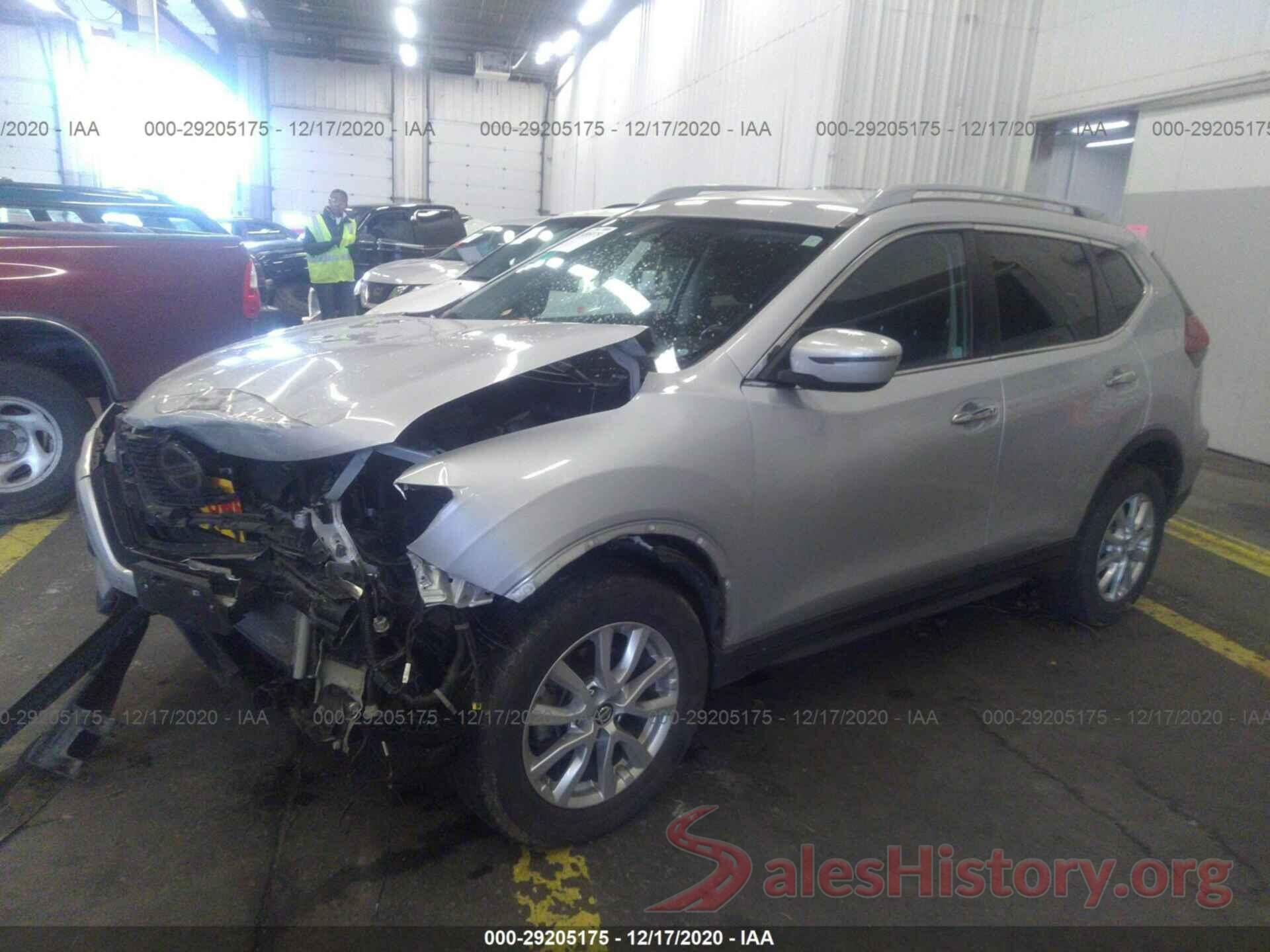 5N1AT2MV1JC708718 2018 NISSAN ROGUE