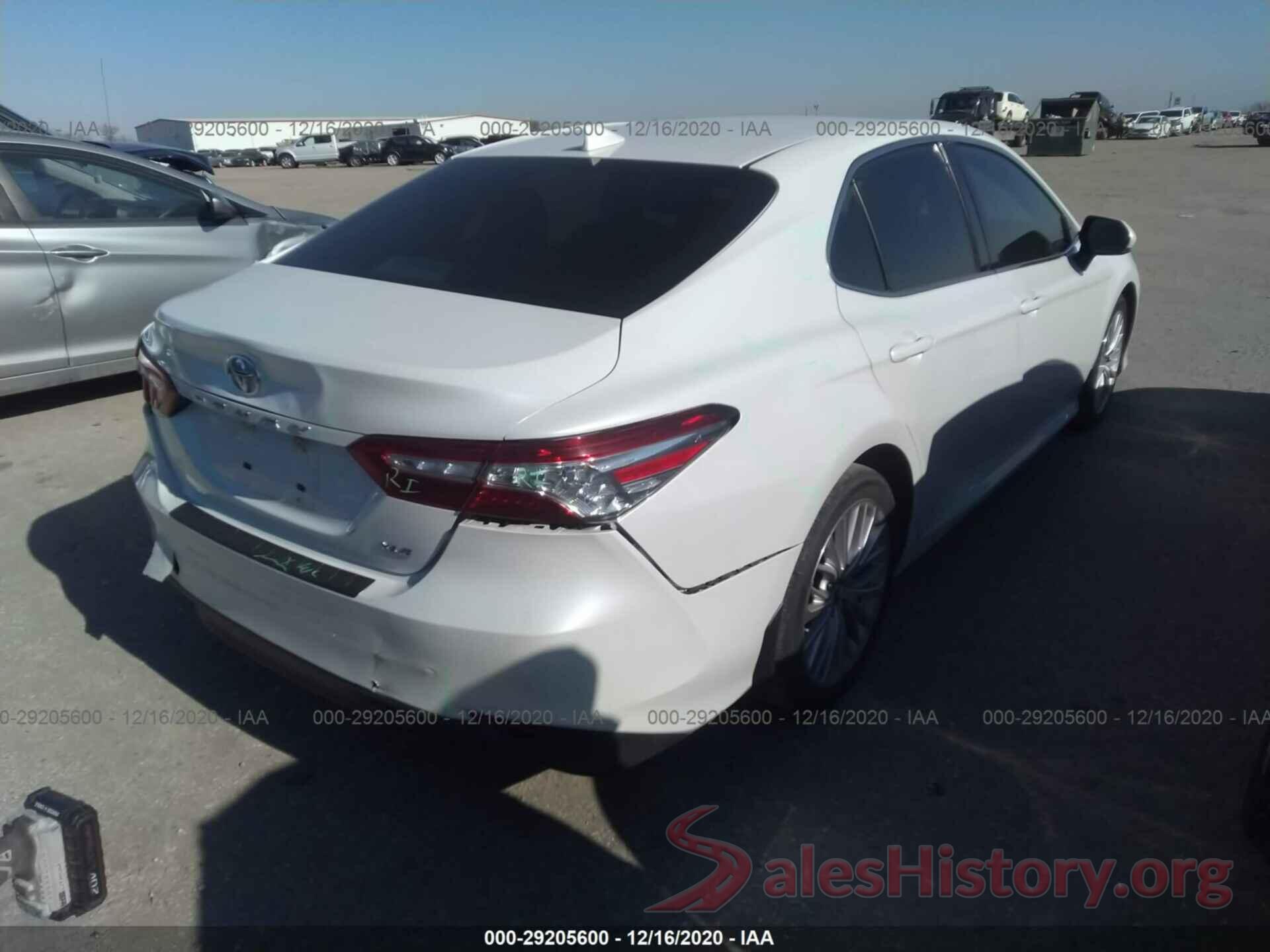 4T1B11HK8KU742168 2019 TOYOTA CAMRY