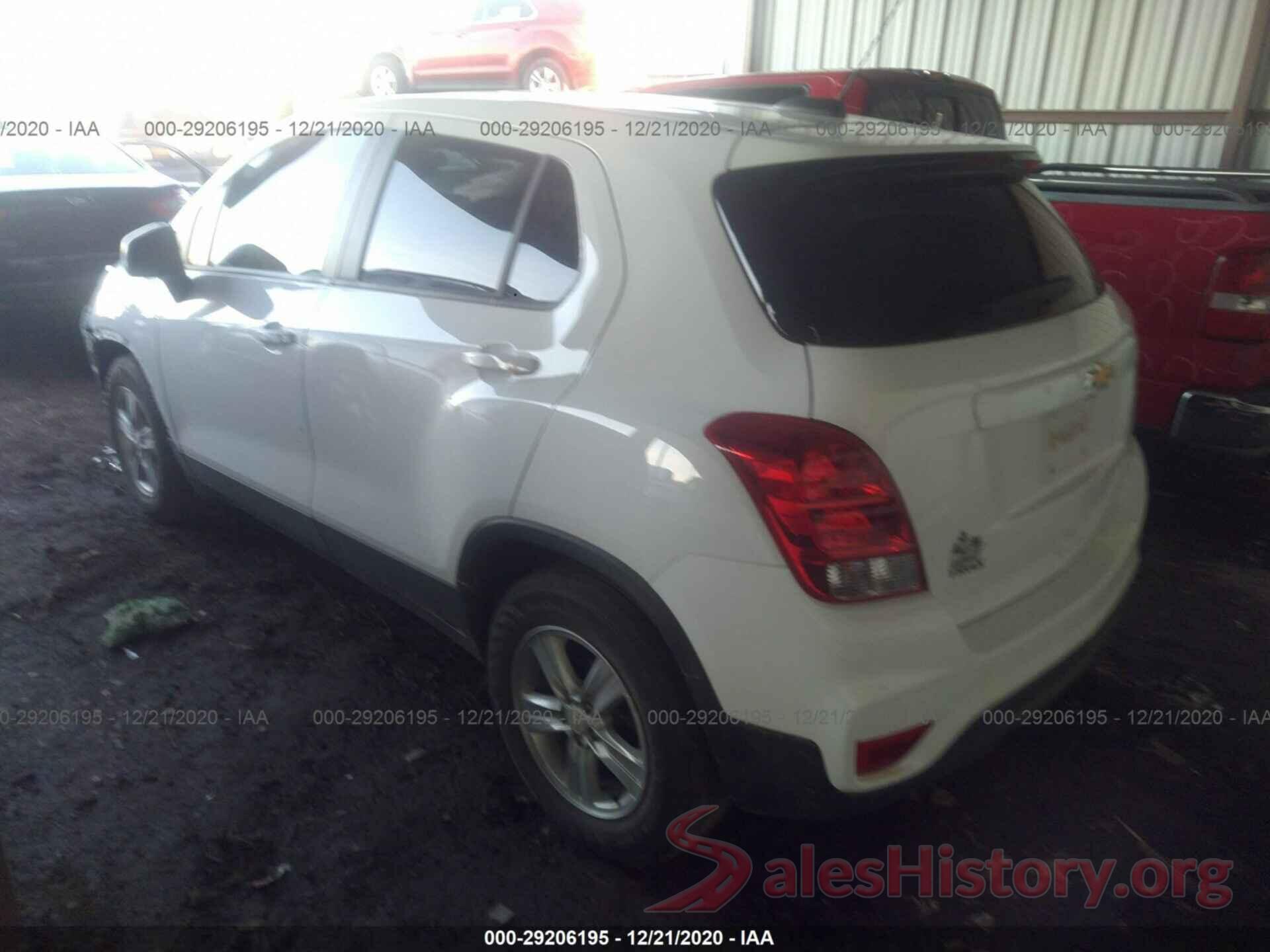 3GNCJKSB5KL268236 2019 CHEVROLET TRAX