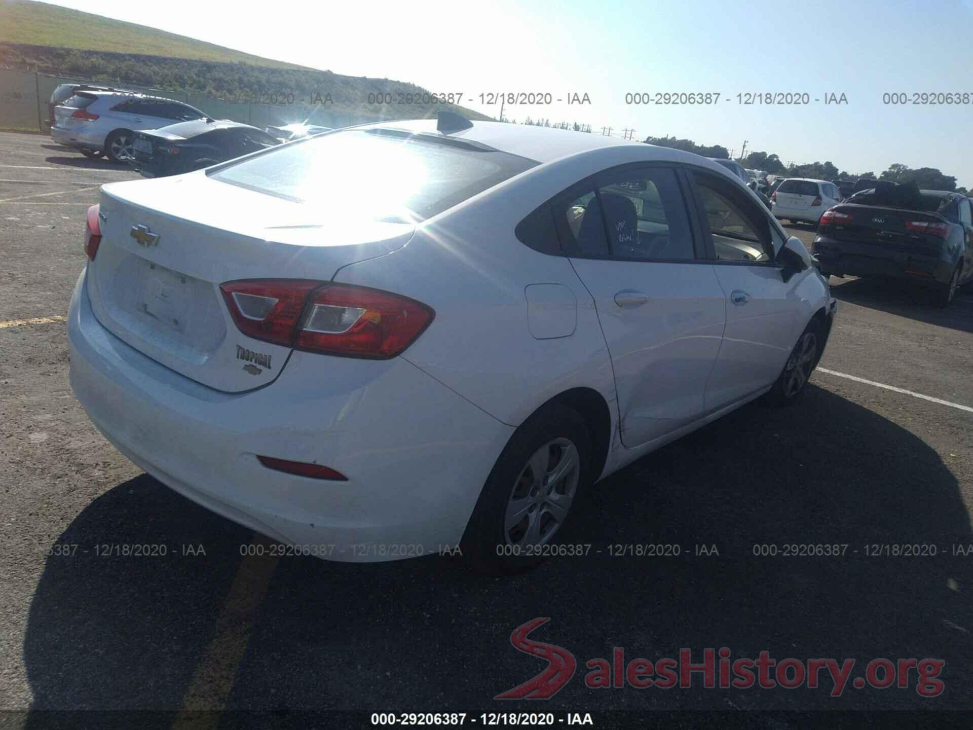 1G1BC5SM5J7124926 2018 CHEVROLET CRUZE