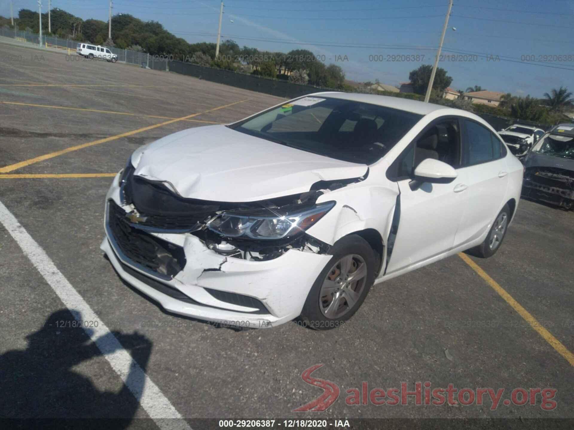 1G1BC5SM5J7124926 2018 CHEVROLET CRUZE