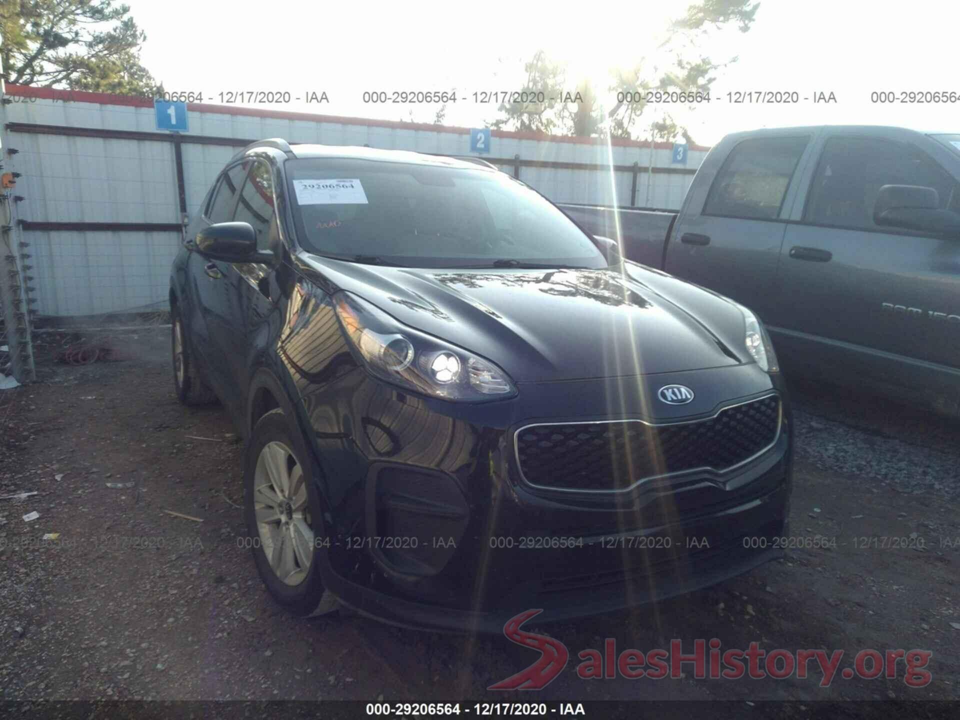 KNDPM3AC2J7446043 2018 KIA SPORTAGE